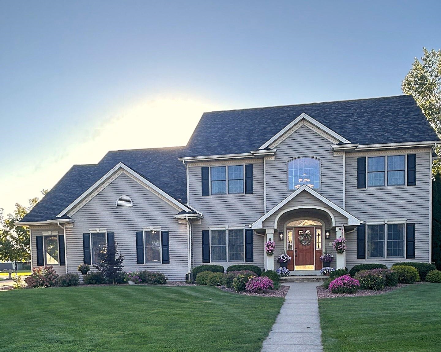 764 SADDLEBROOK Court property preview photograph