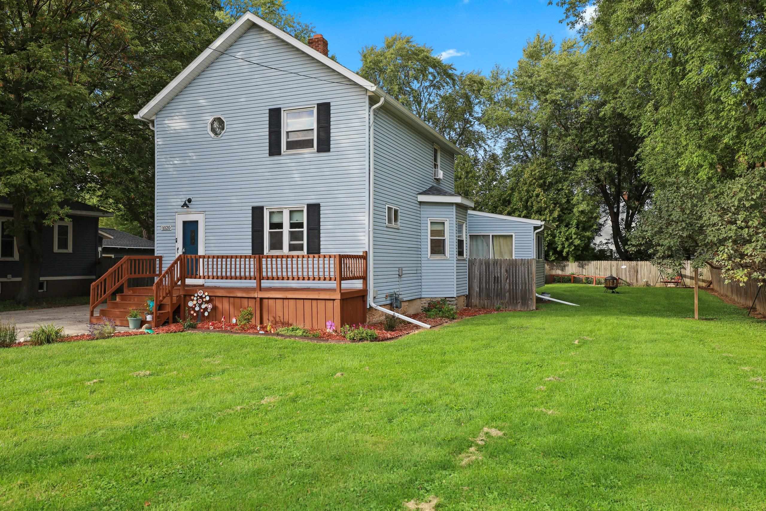 1020 DOUSMAN Street property preview photograph