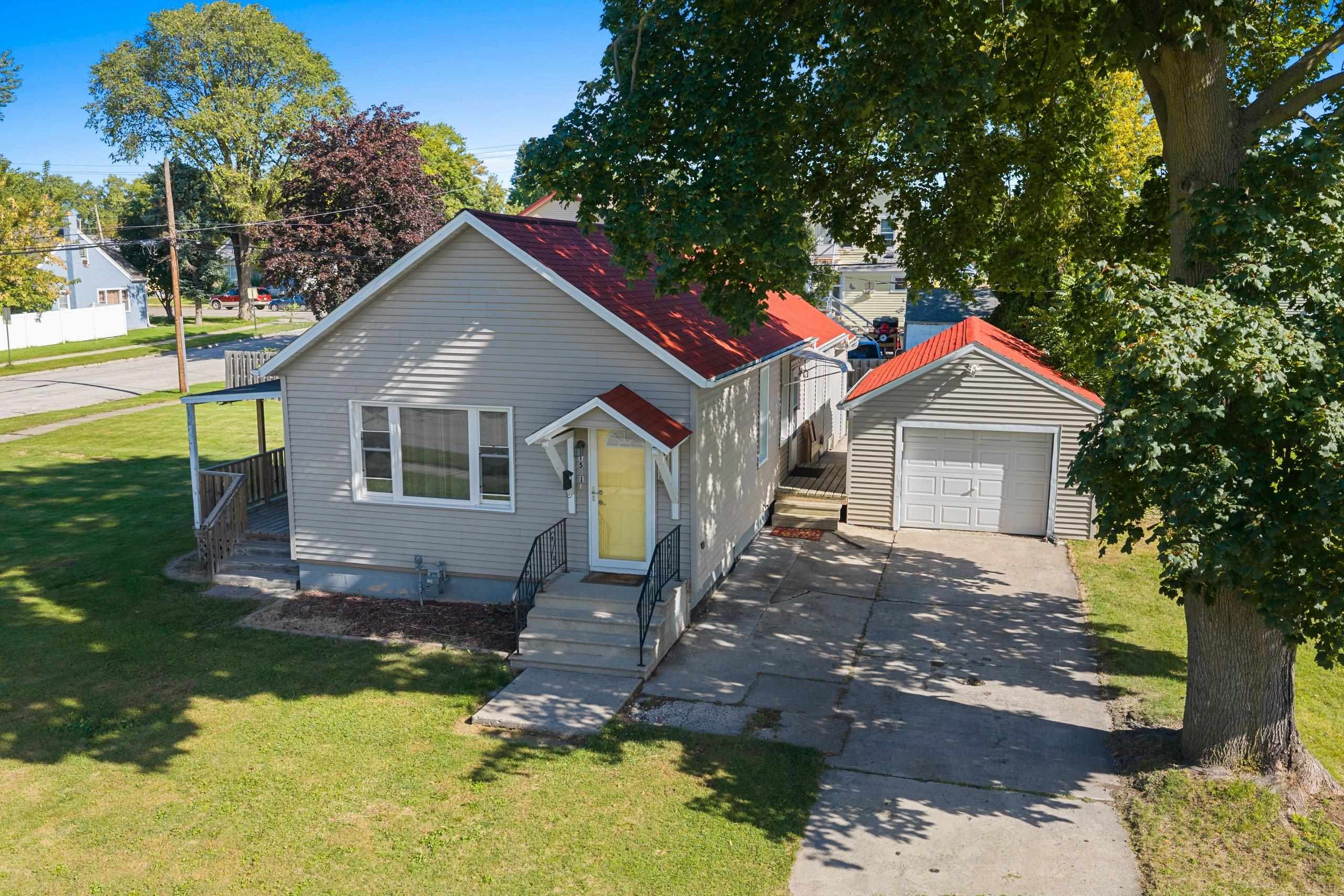 1571 CHARLES Street property preview photograph