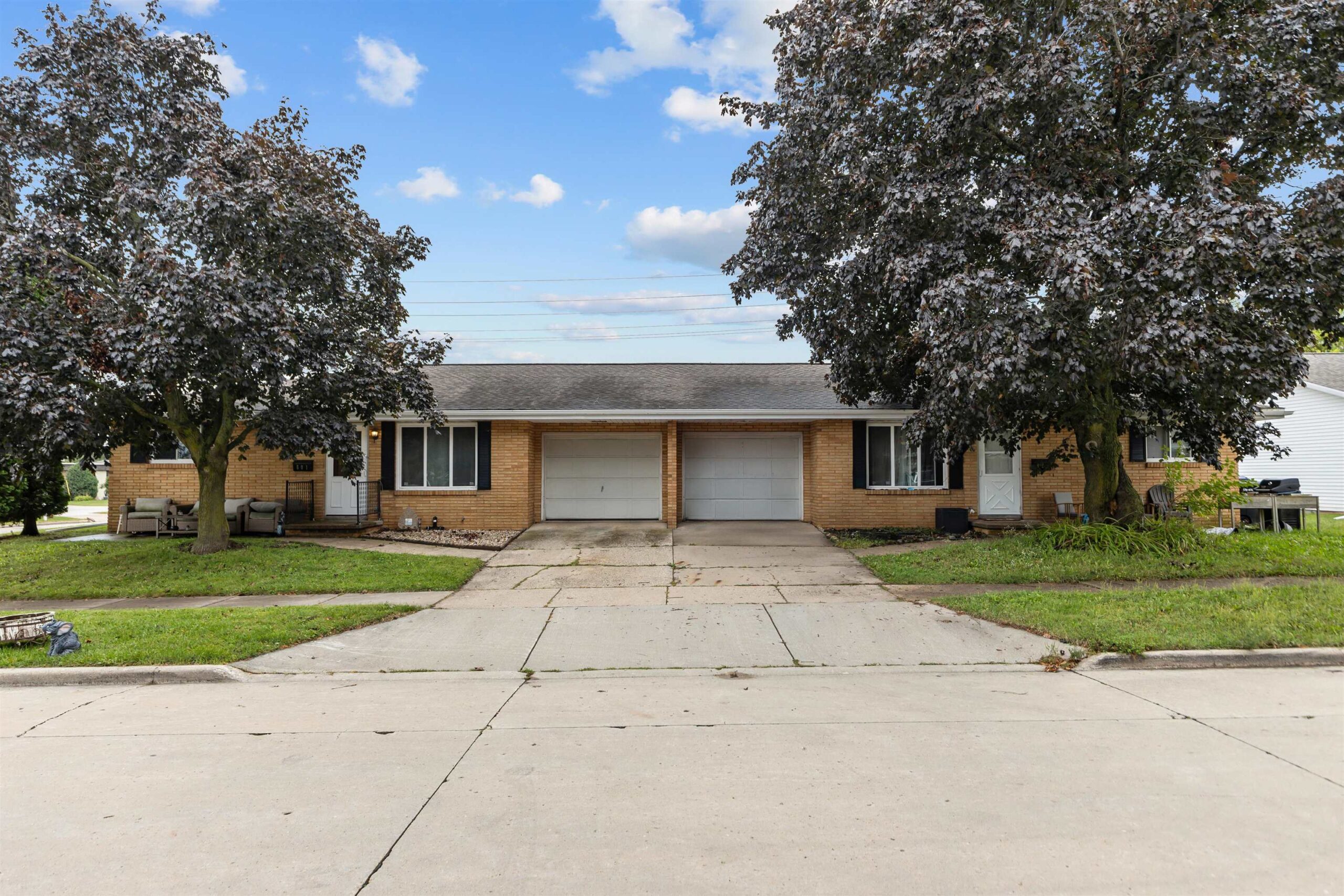 801 W BROWNING Street property preview photograph