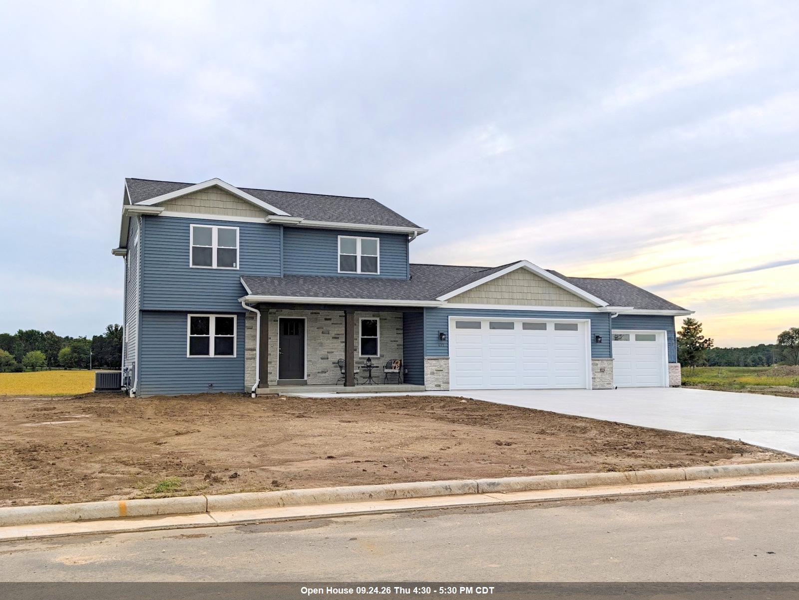 471 RUSTIC RIDGE Drive property preview photograph
