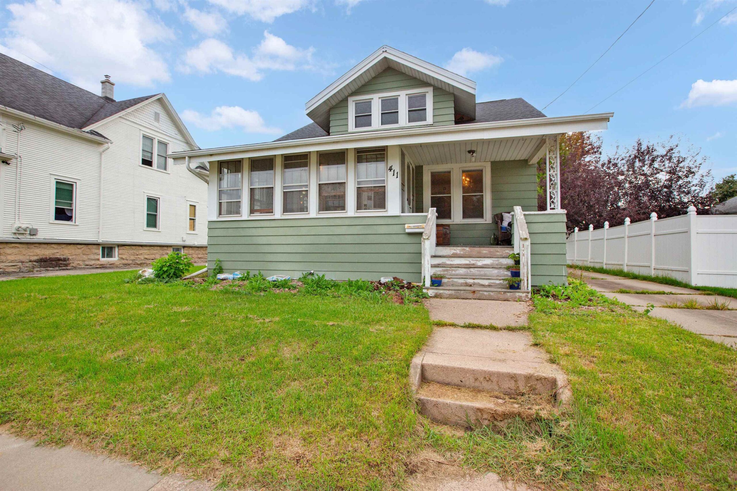 411 KNAPP Street property preview photograph