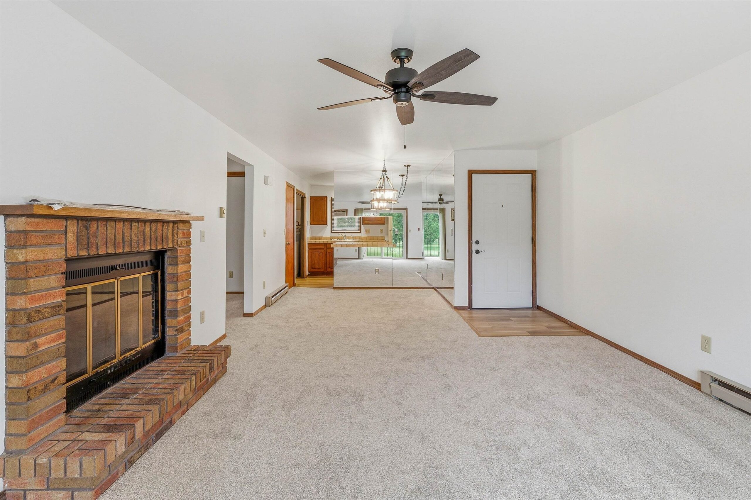 1737 MARICOPA Drive property preview photograph