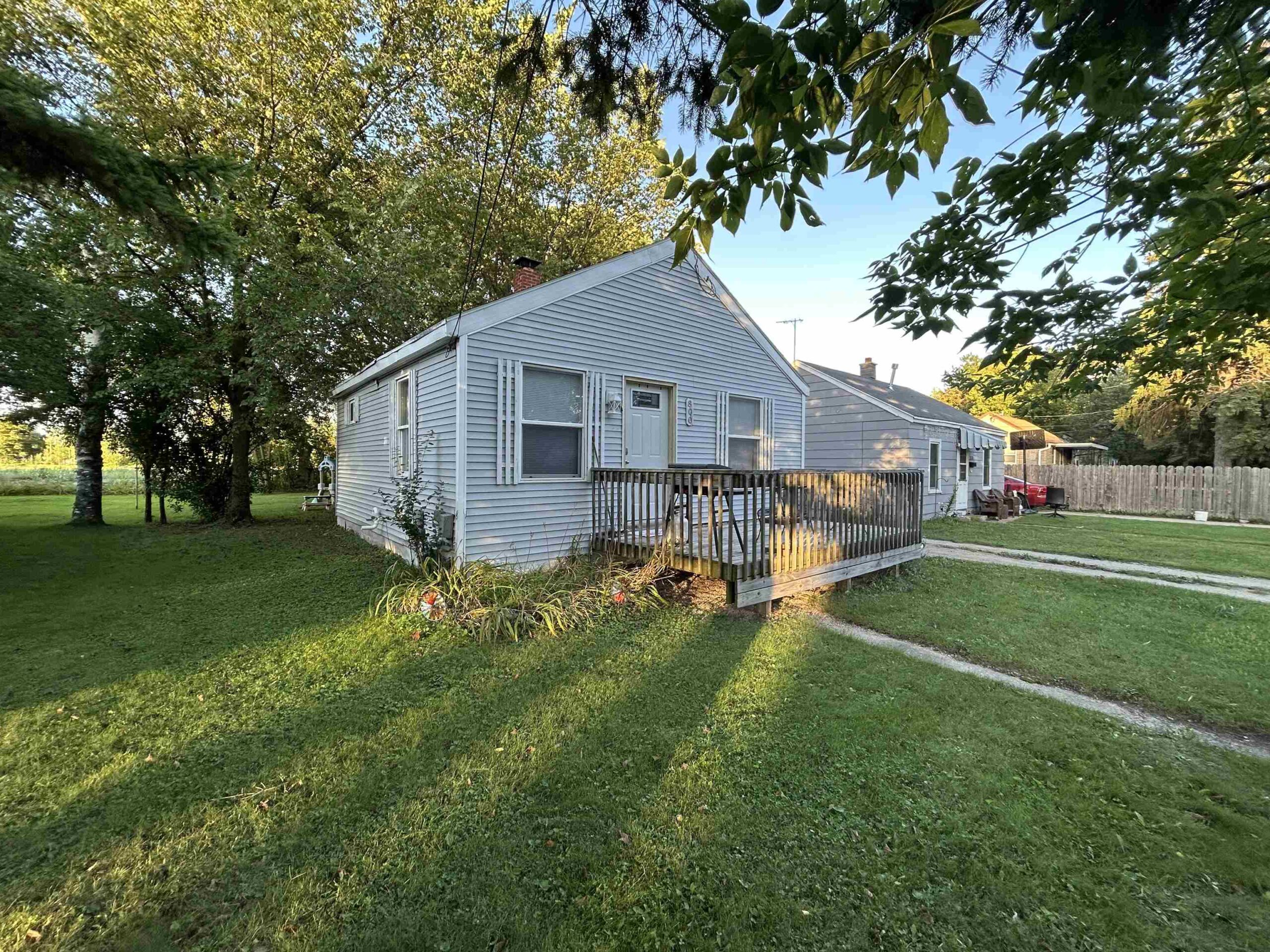 800 7TH Street property preview photograph