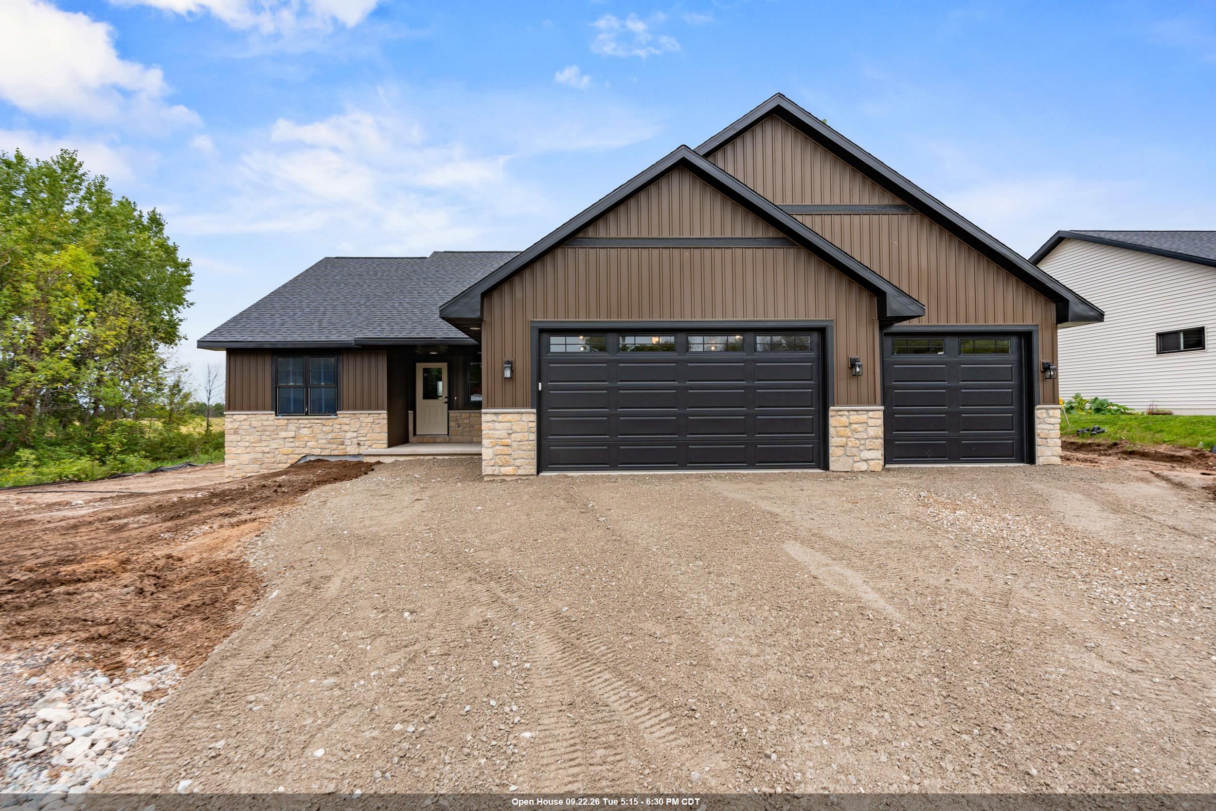 3869 VAN LANEN Road property preview photograph