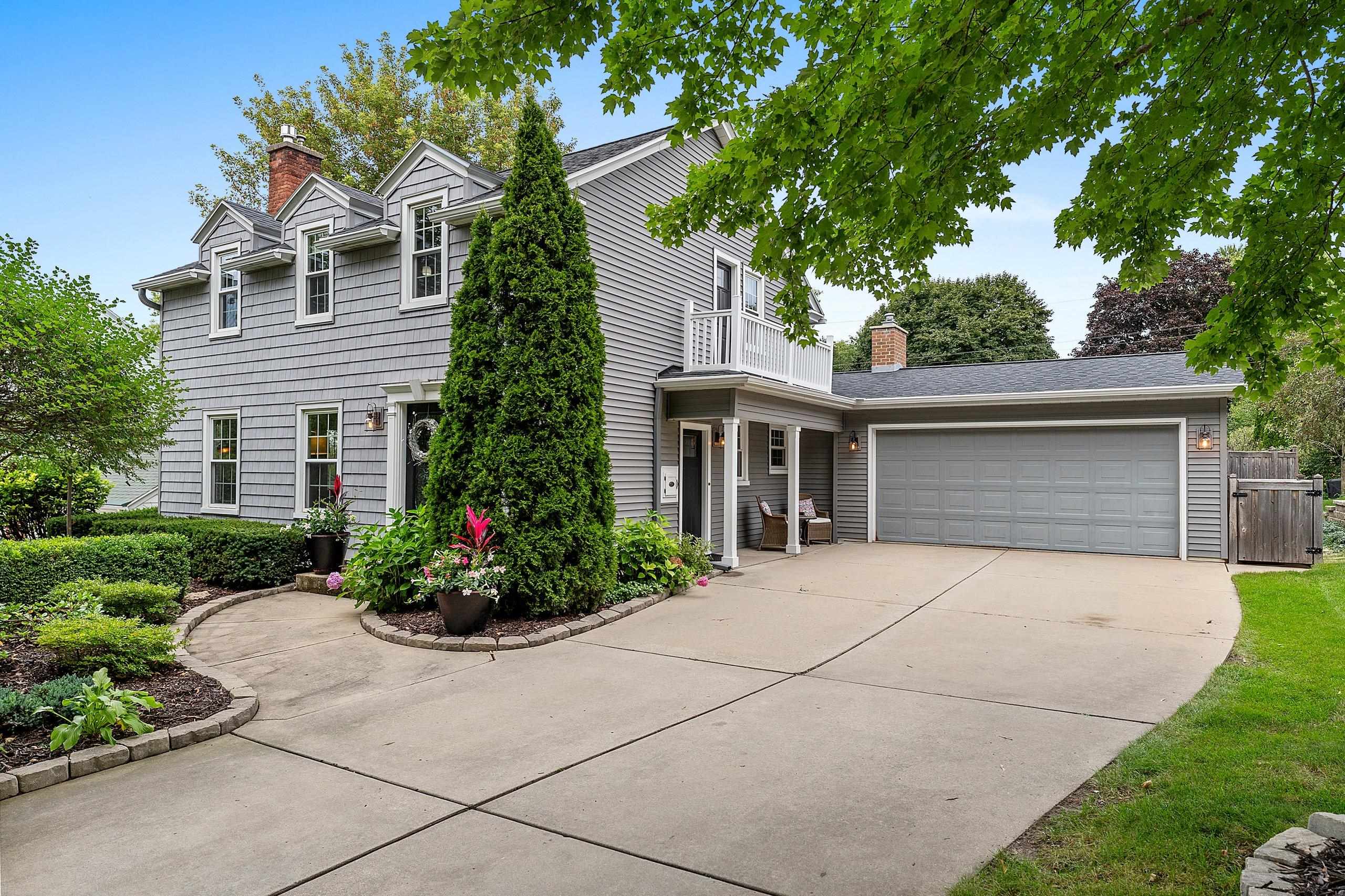 254 WARREN Court property preview photograph