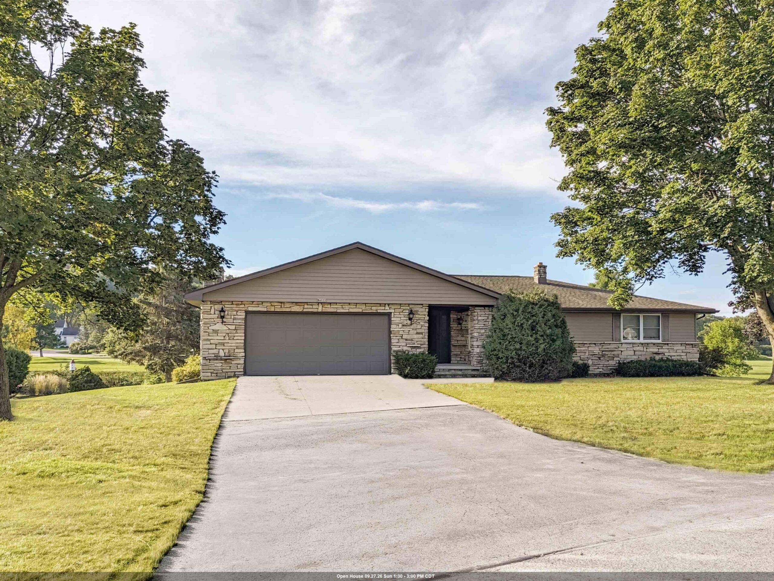W4935 SUNSET LAKE Court property preview photograph