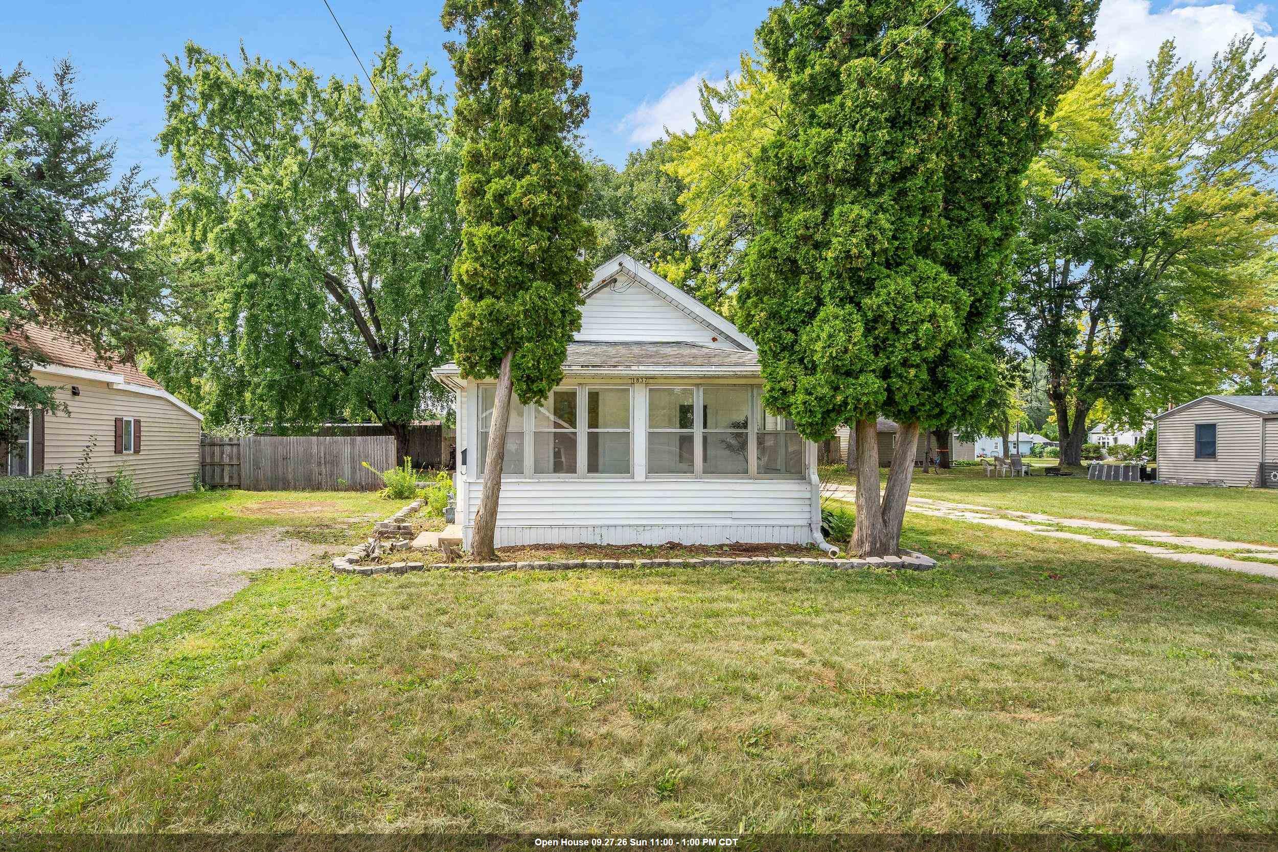 1837 PLYMOUTH Street property preview photograph