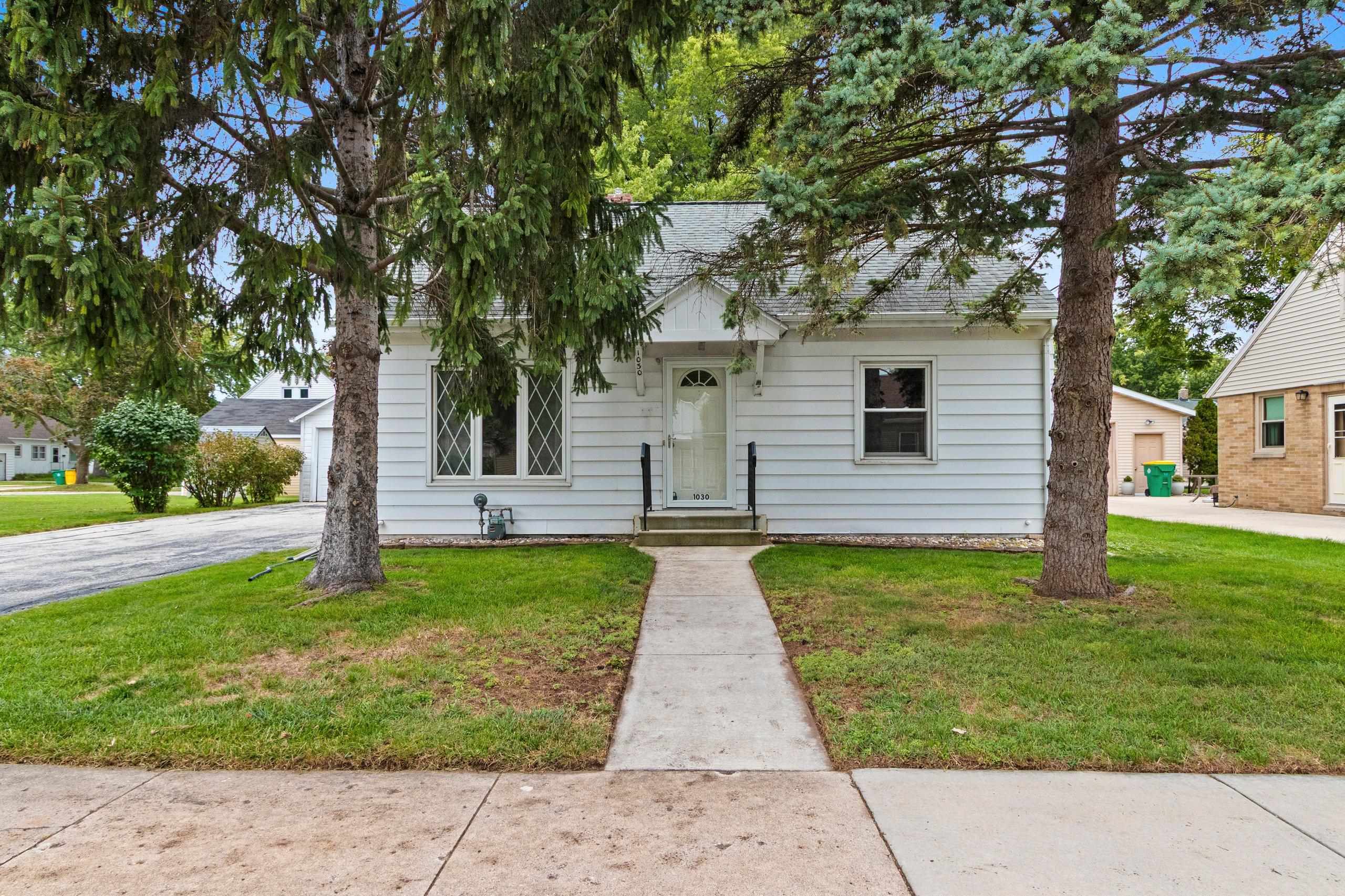 1030 HICKORY HILL Drive property preview photograph