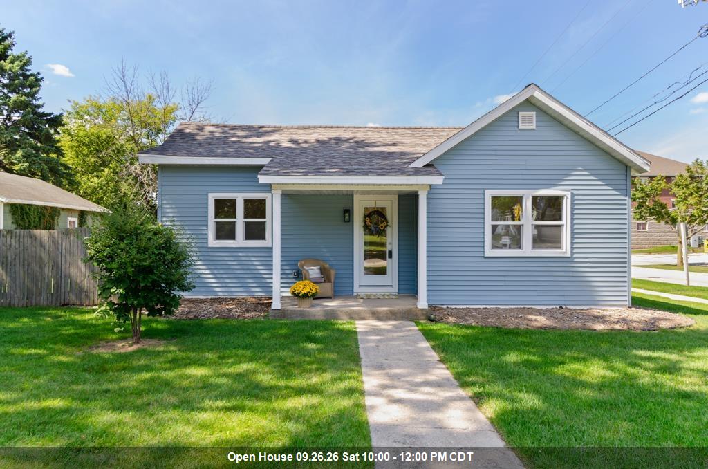 402 4TH Street property preview photograph