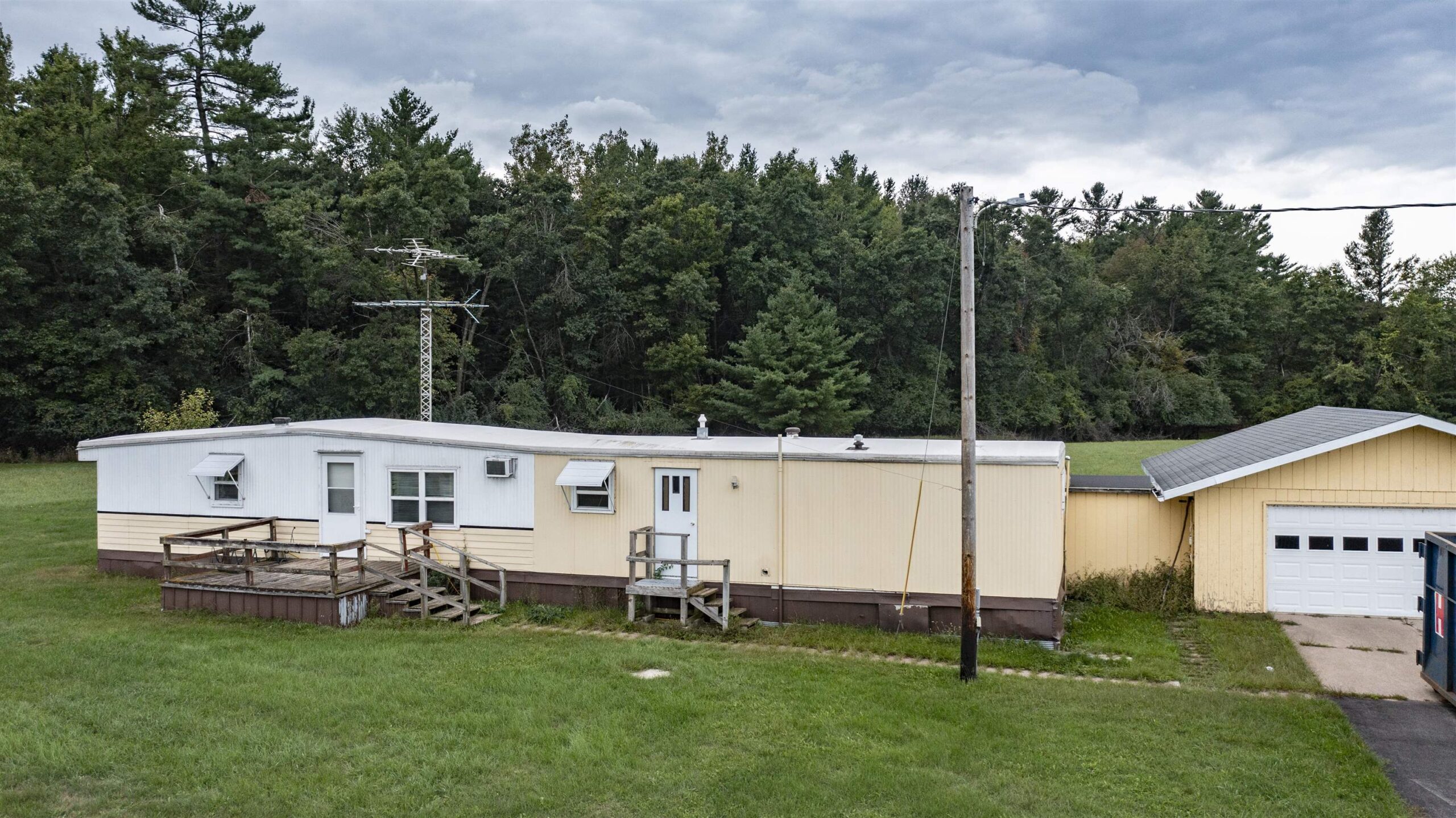 N7791 TRESNESS Road property preview photograph
