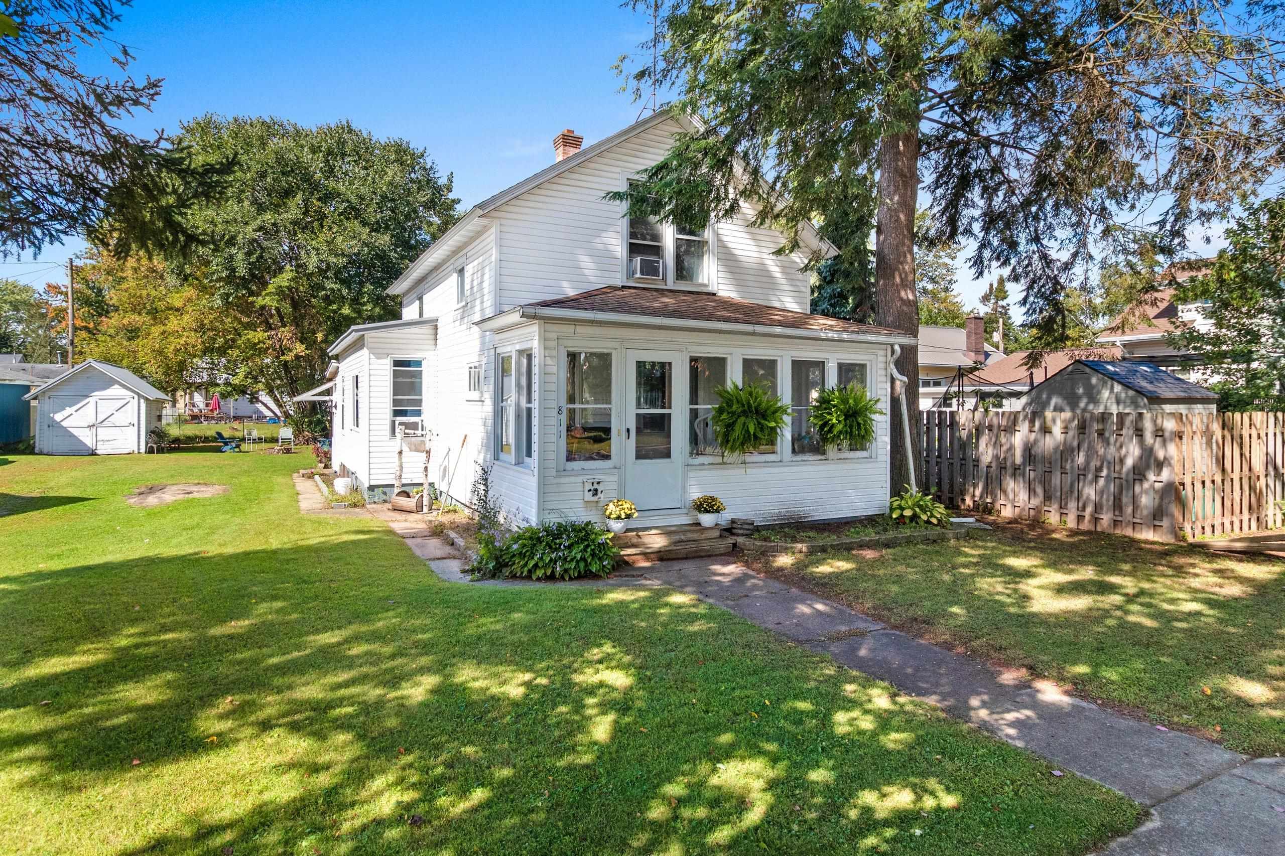 811 S LAFAYETTE Street property preview photograph