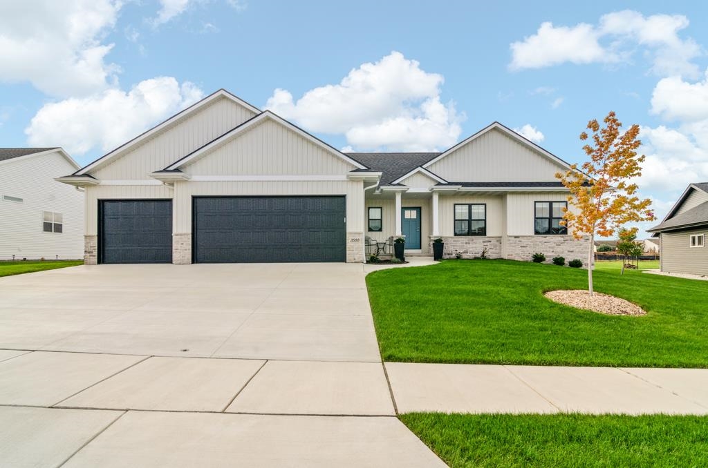 3588 BLACK SHEEP Way property preview photograph