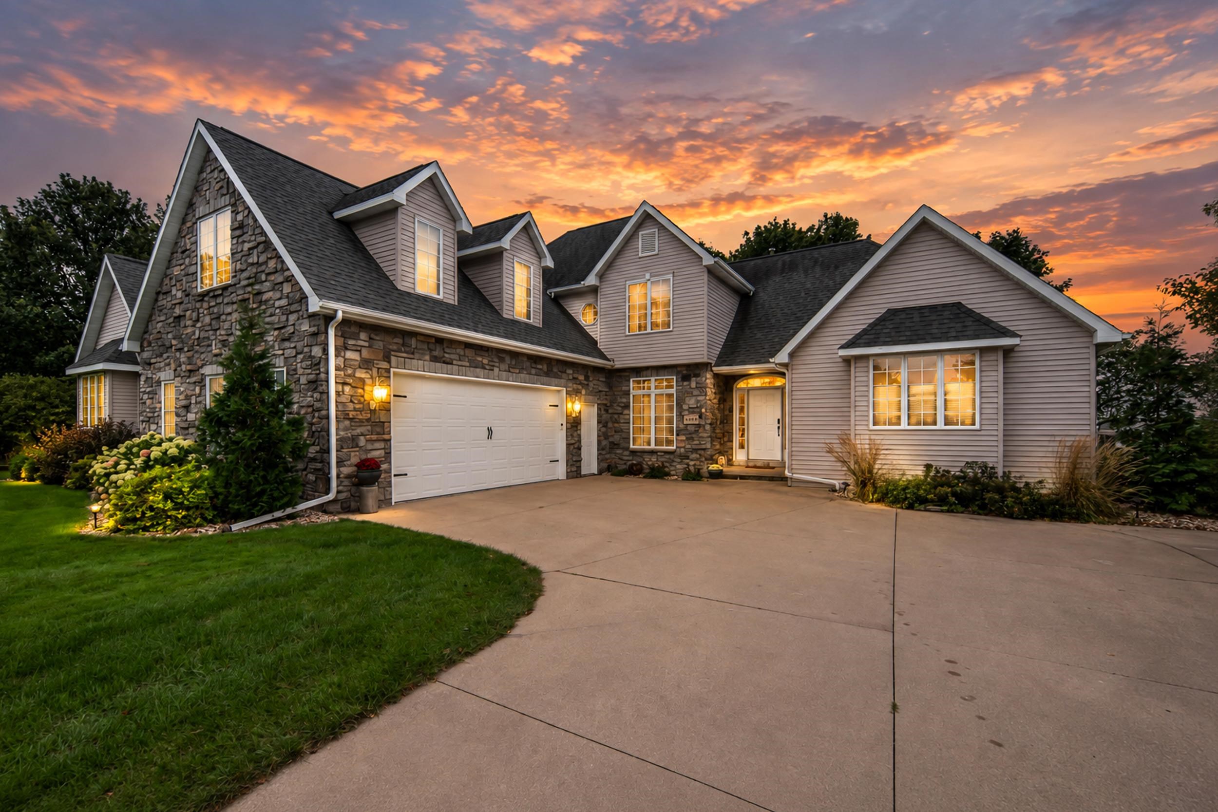 4469 W FIELDWOOD Lane property preview photograph
