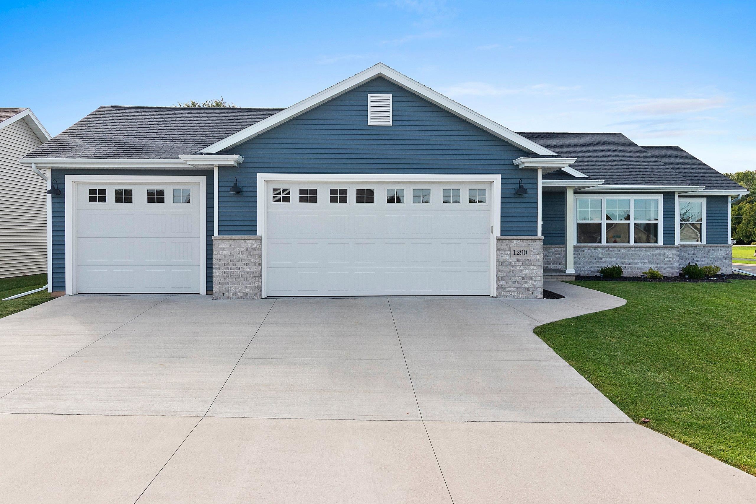 1290 BRENDA Lane property preview photograph