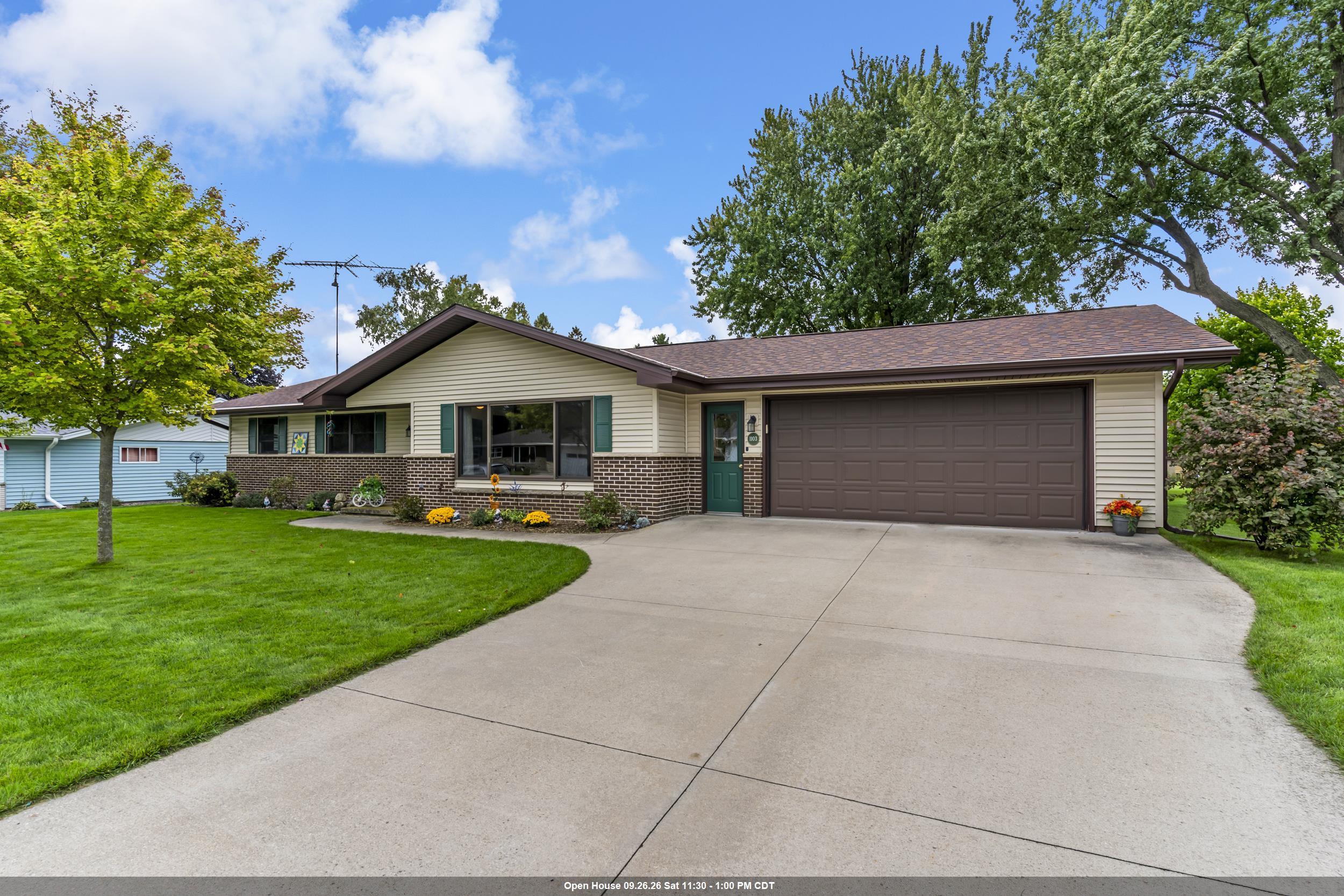 1103 NORTH Avenue property preview photograph
