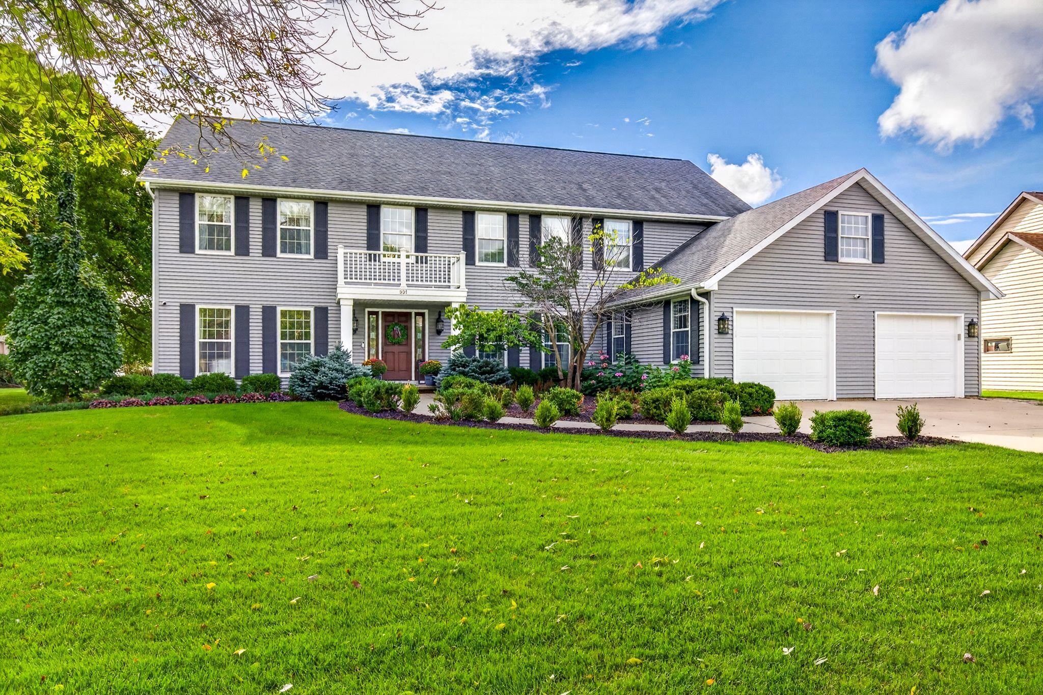 991 DERBY Lane property preview photograph