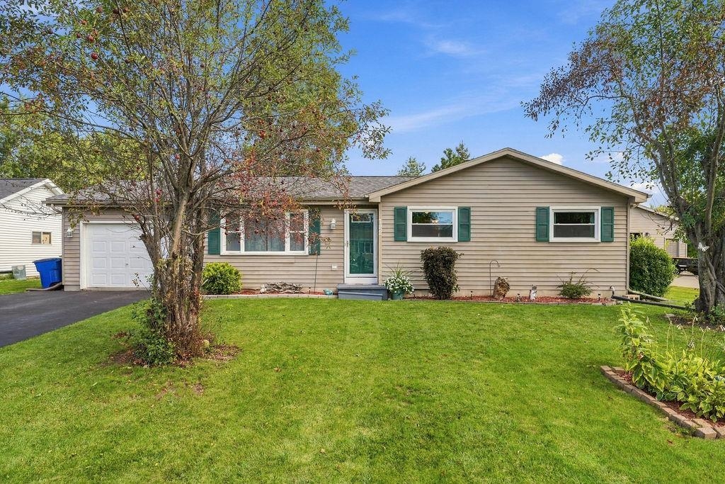 722 MCKINLEY Avenue property preview photograph