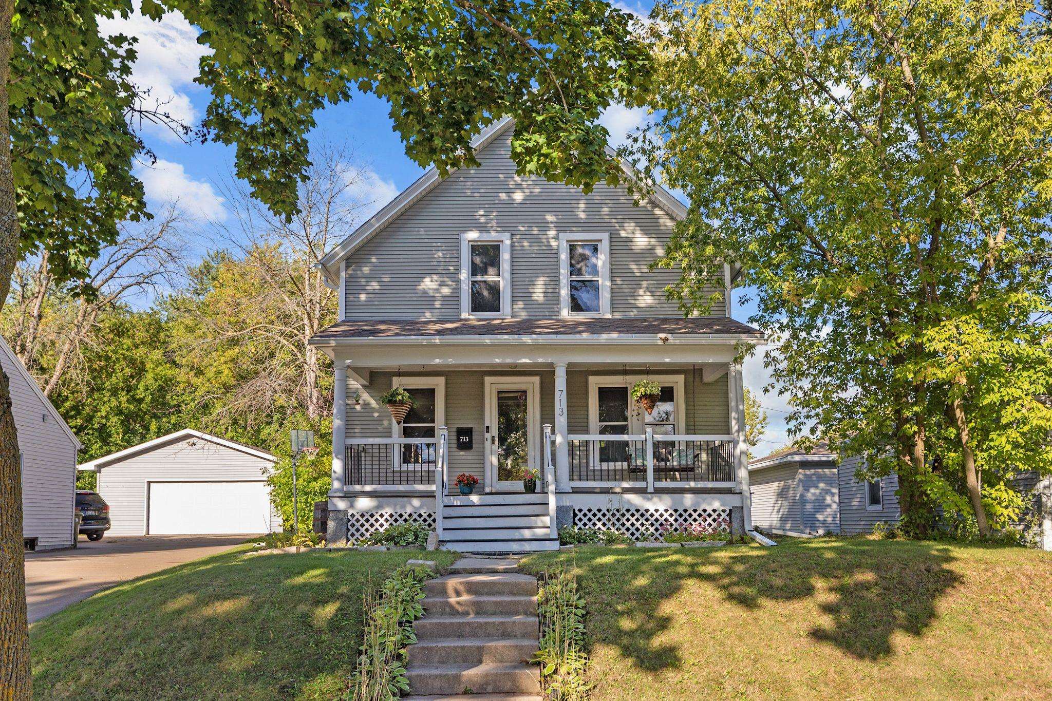 713 S MASON Street property preview photograph