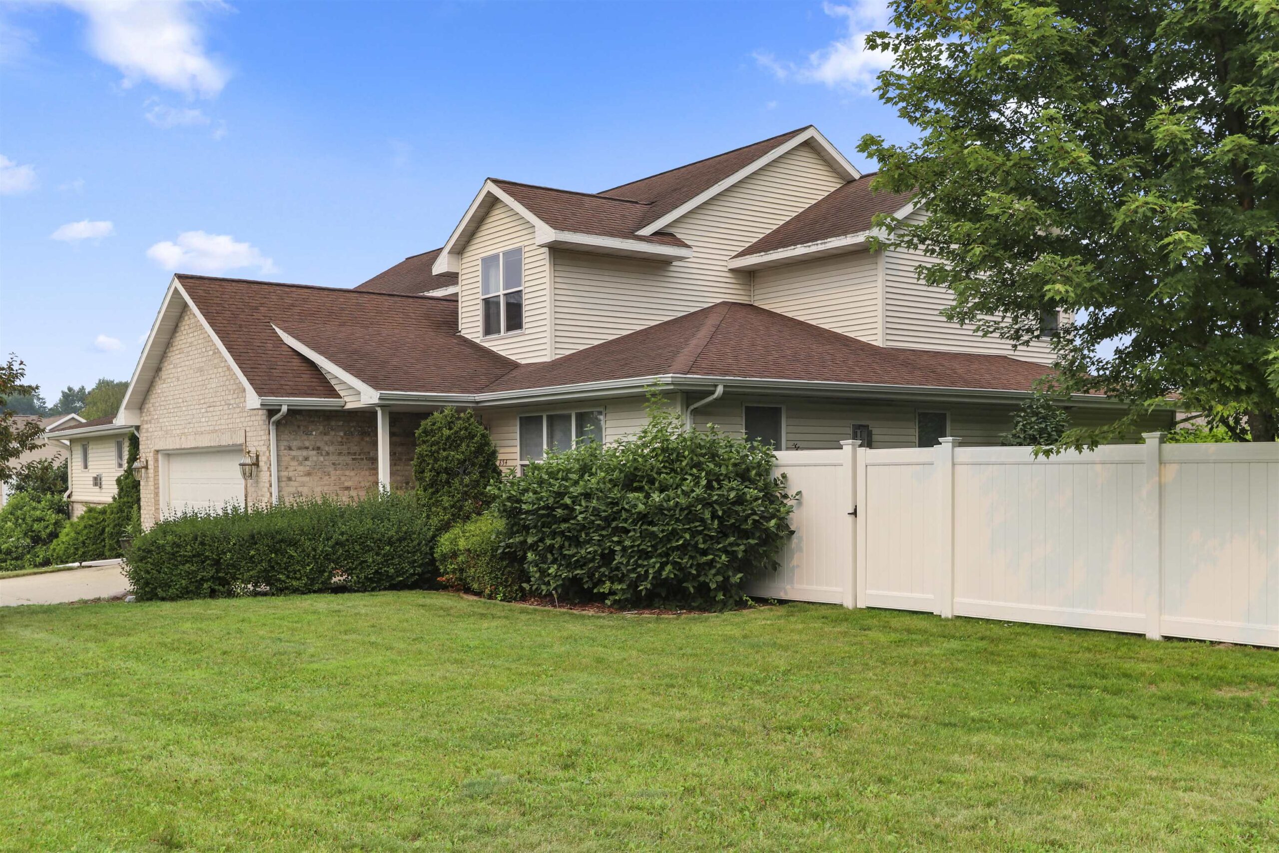 854 KRAUSE Road property preview photograph