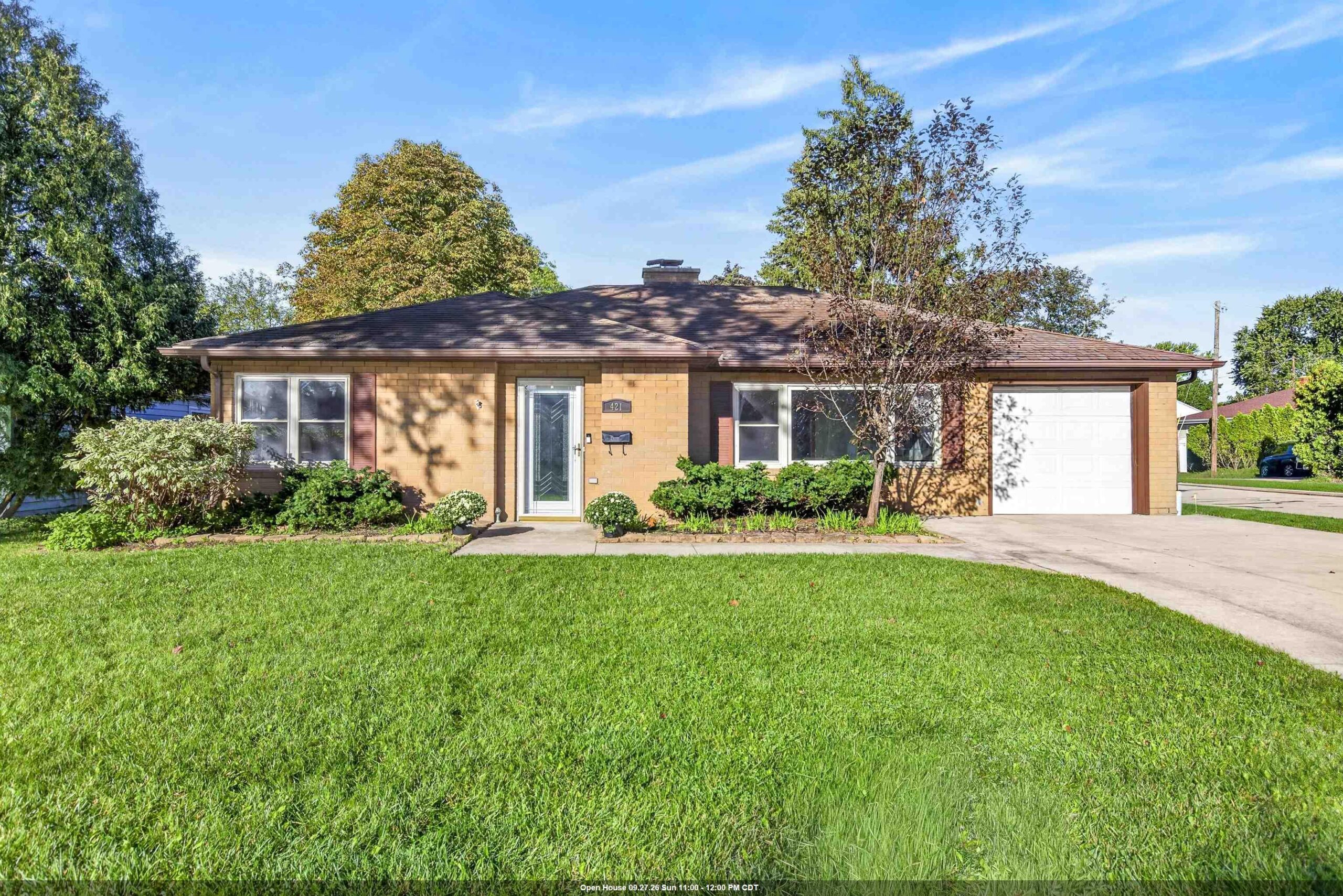 421 S LAKE Street property preview photograph