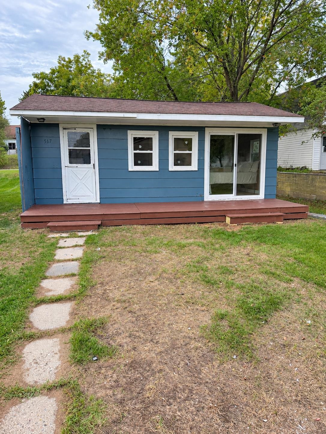517 FRITZIE Avenue property preview photograph