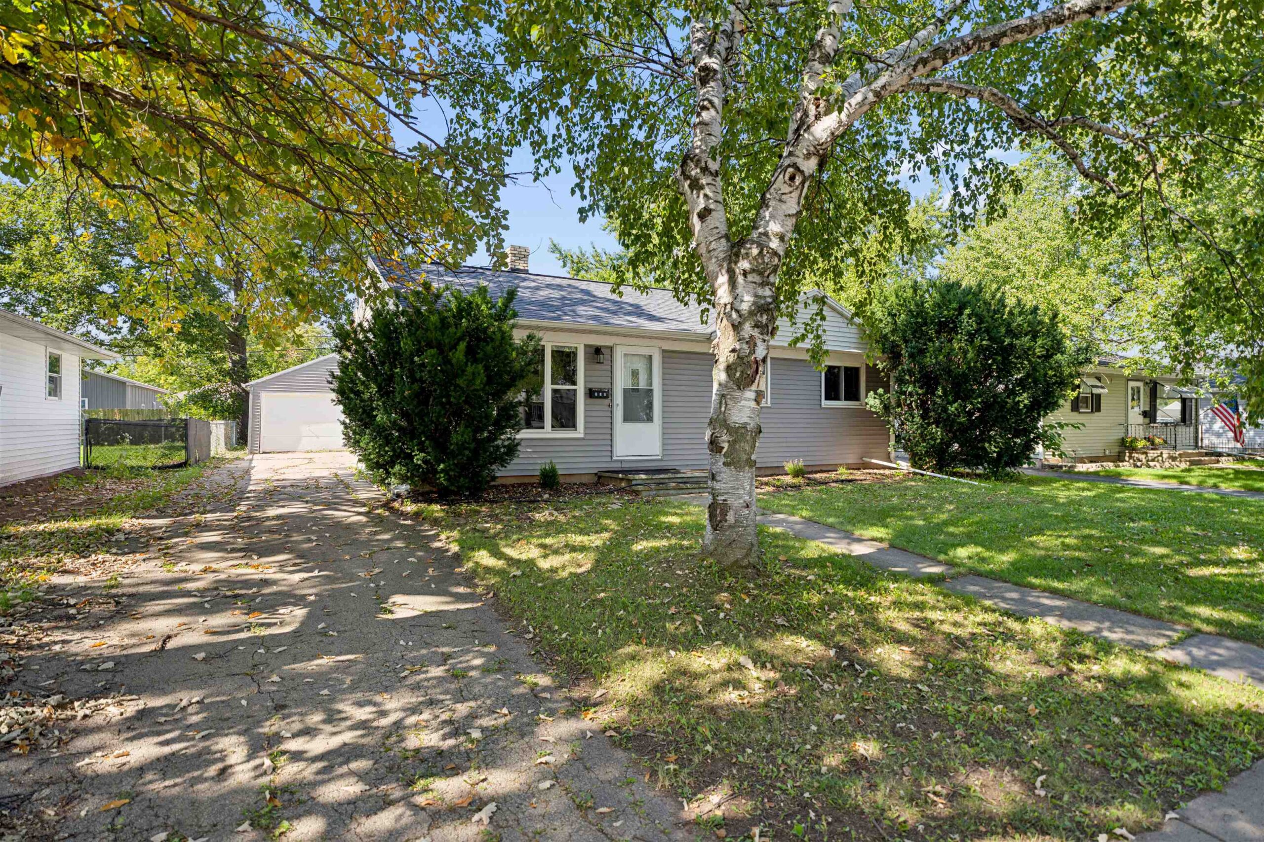 937 GAIL Avenue property preview photograph