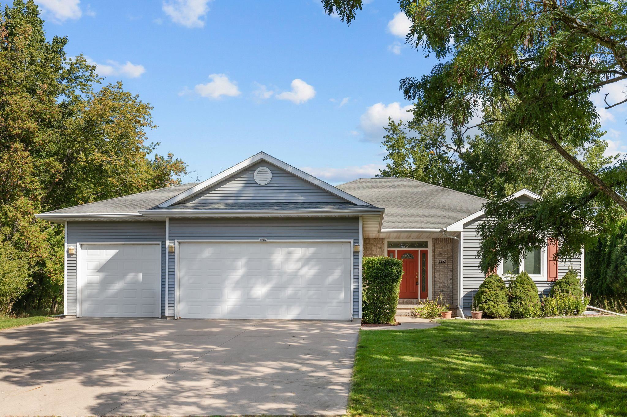 2282 WILLOW WAY Drive property preview photograph