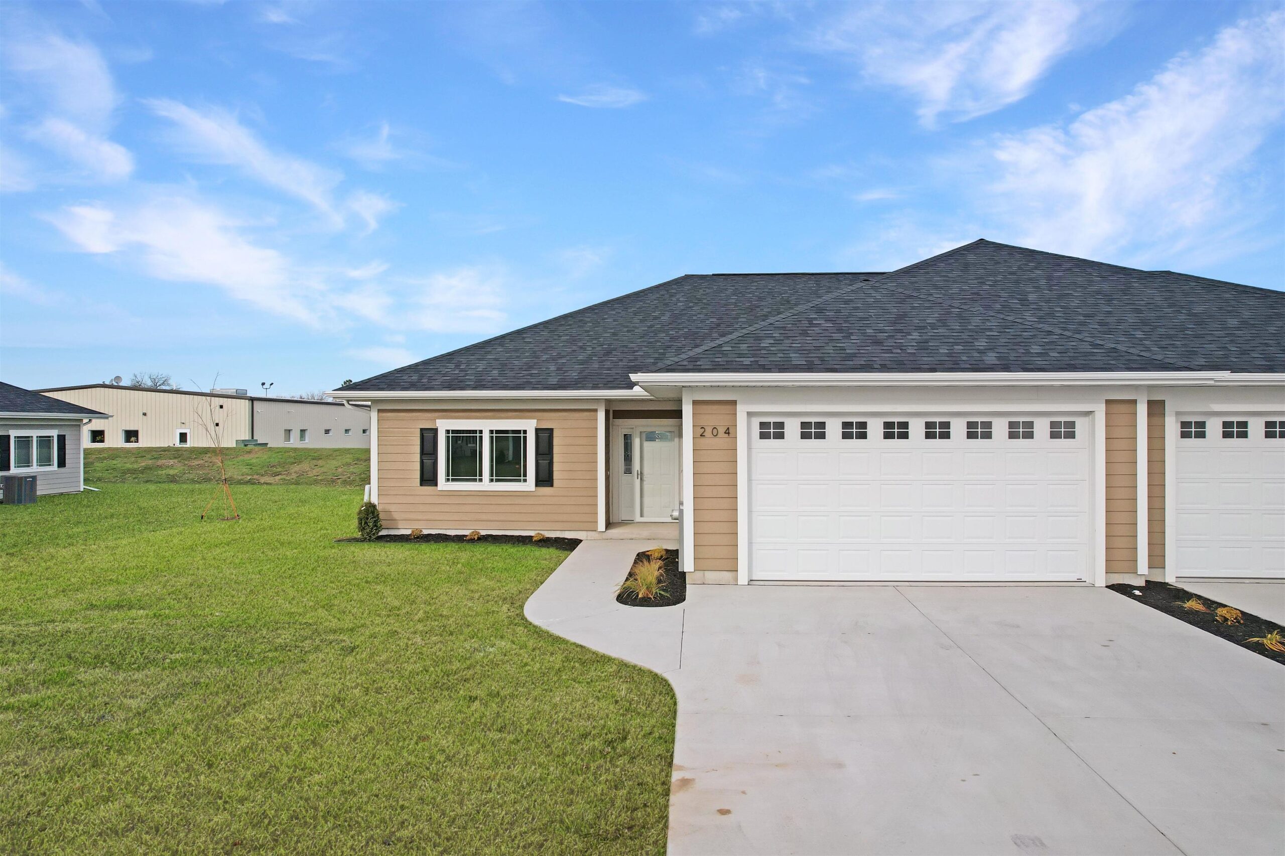 204 MALLARD Way property preview photograph