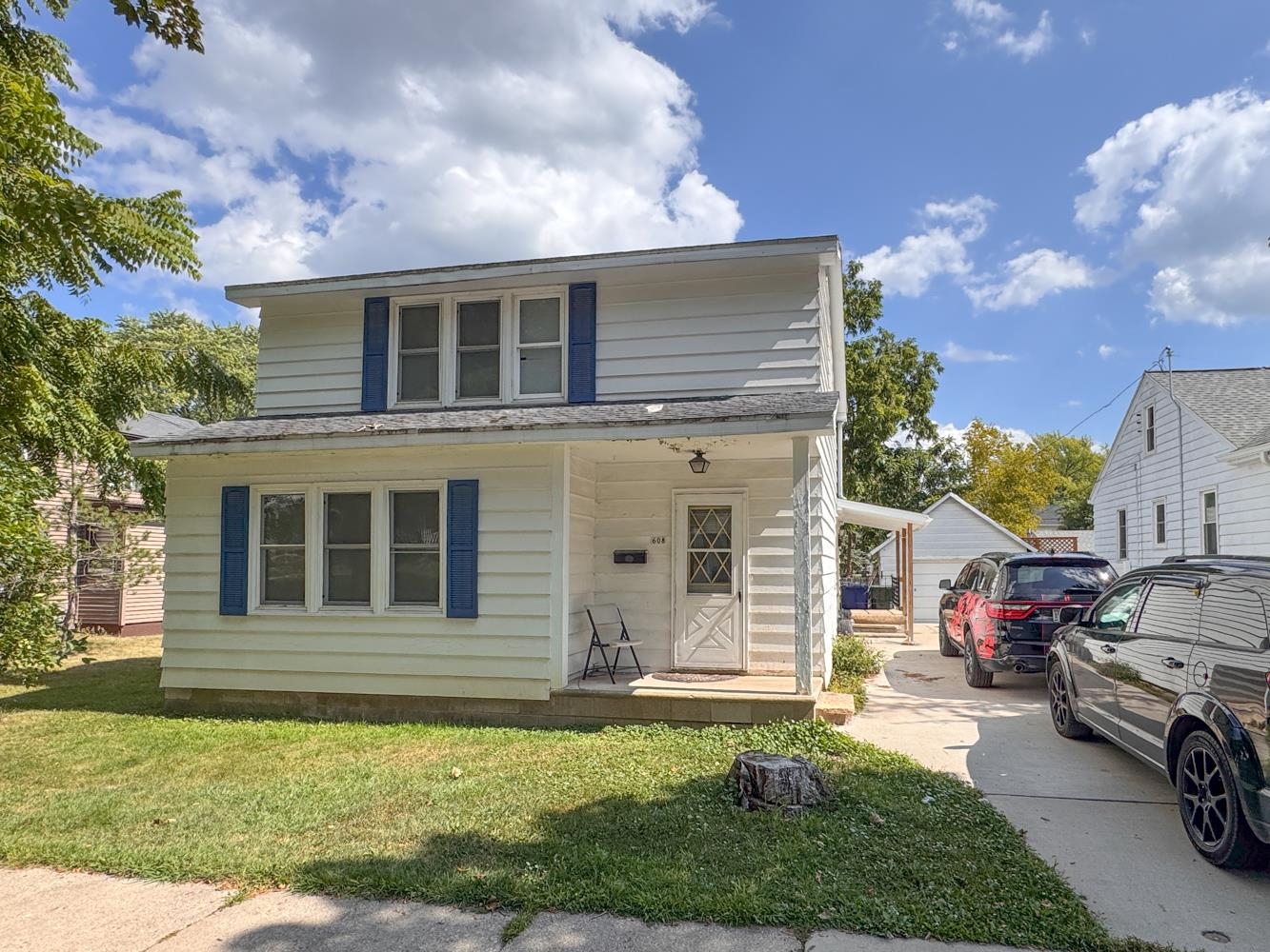 608 N HURON Street property preview photograph
