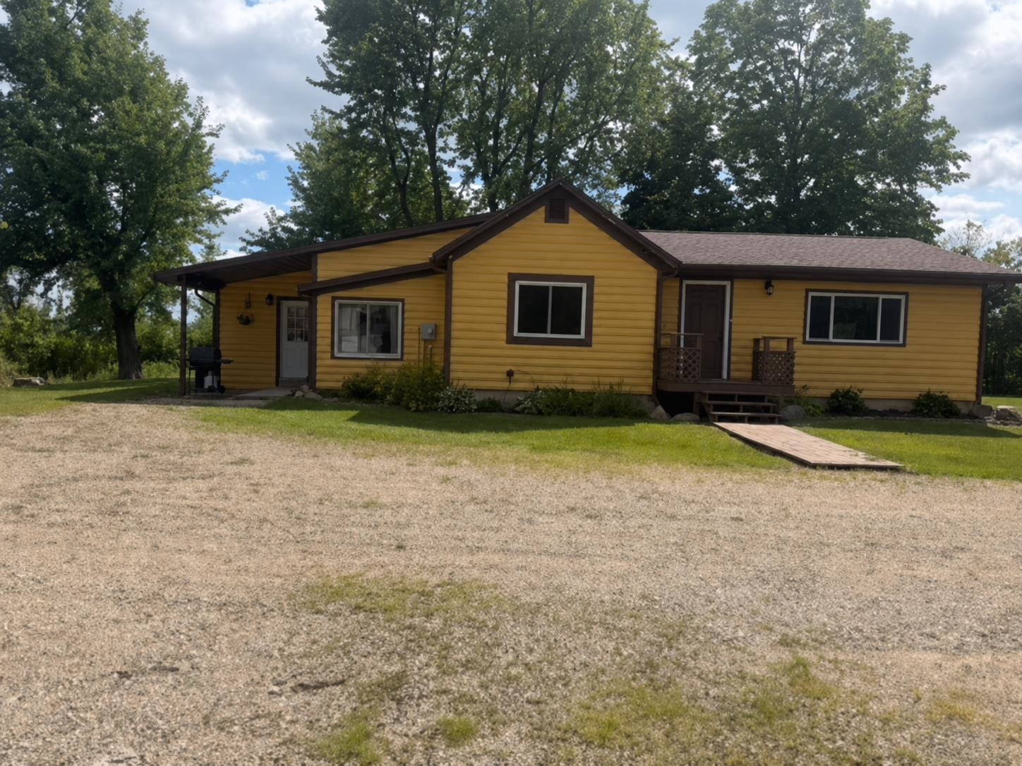 2170 COUNTY RD M property preview photograph