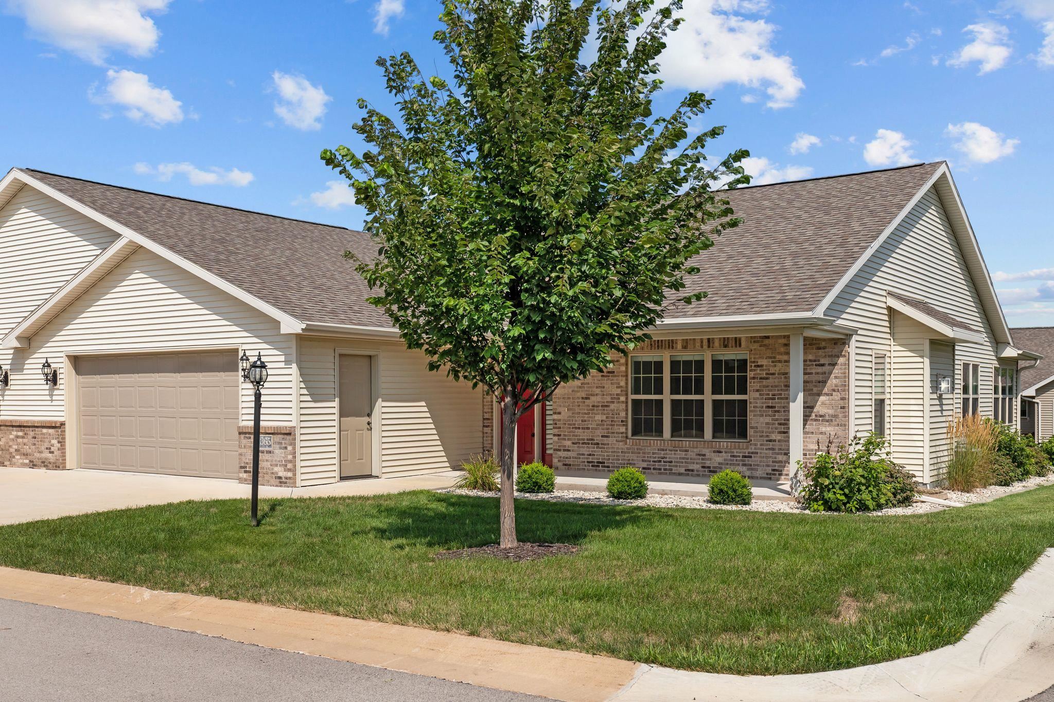 1365 CANDLELIGHT Lane property preview photograph
