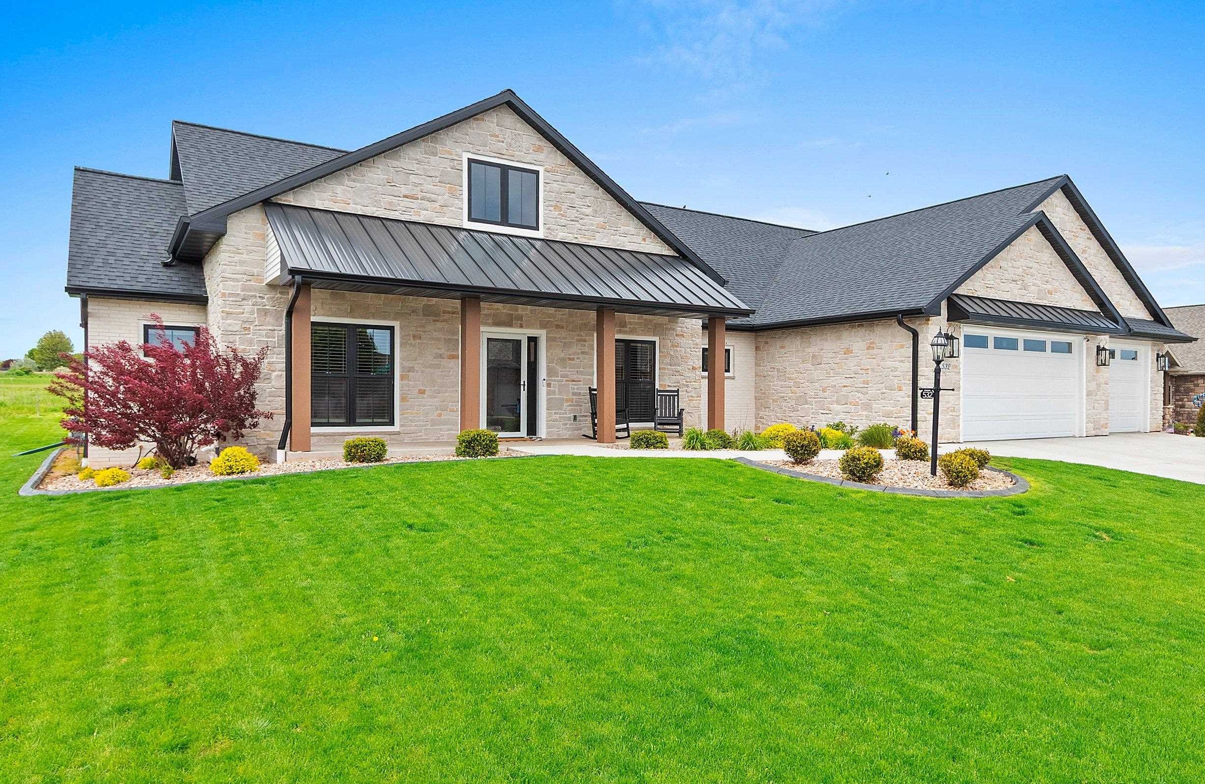 532 ROYAL ST PATS Drive property preview photograph