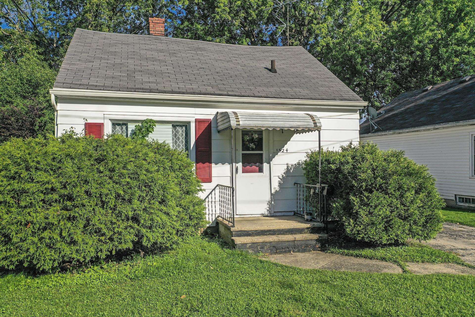 1524 N GRACELAND Avenue property preview photograph