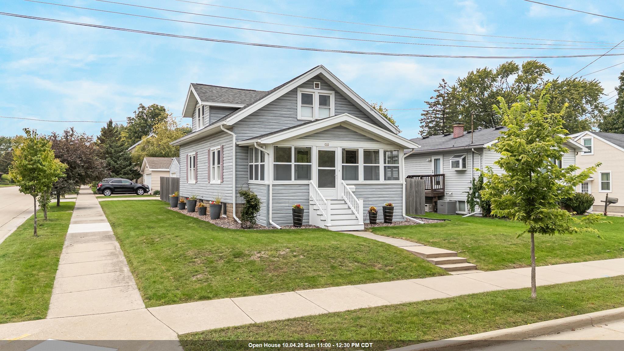 703 N SAWYER Street property preview photograph