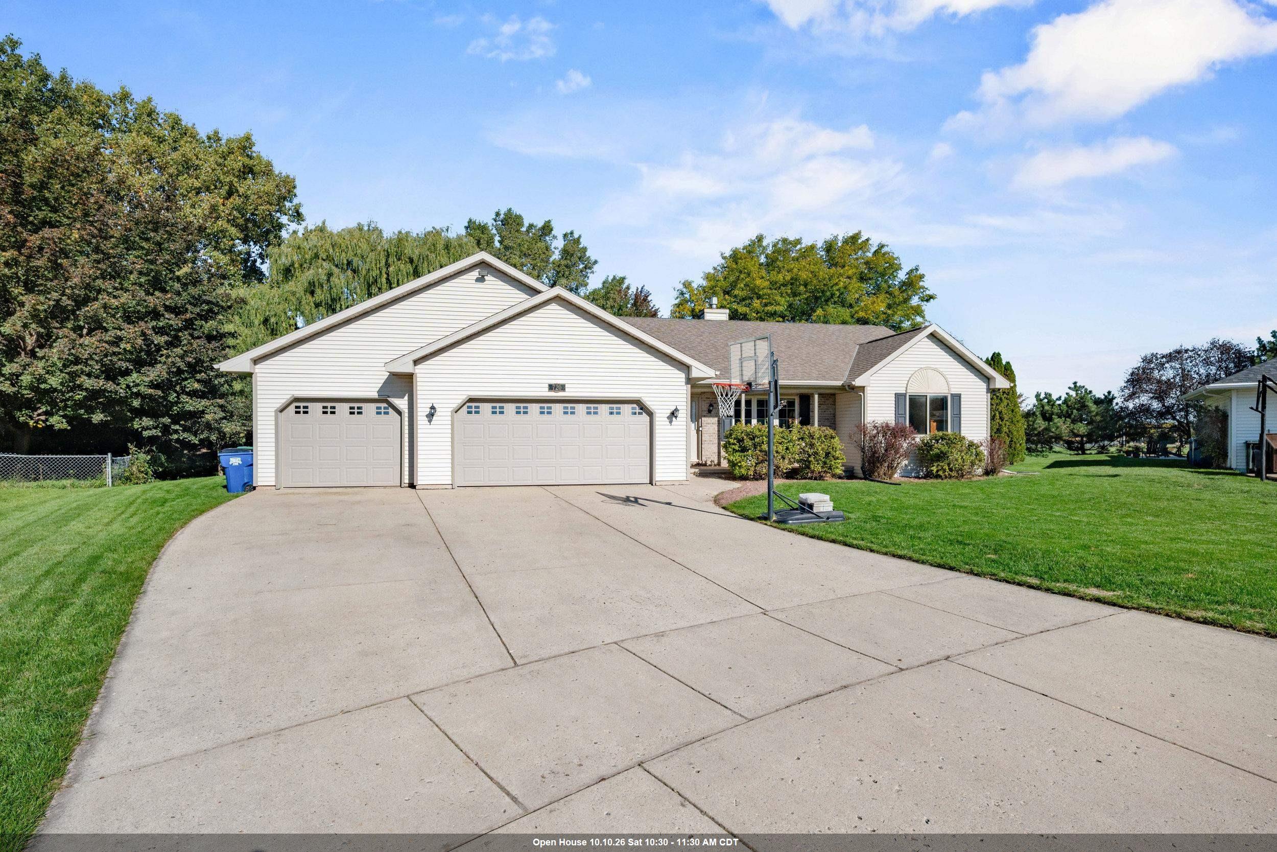 720 HICKORY VALLEY Court property preview photograph