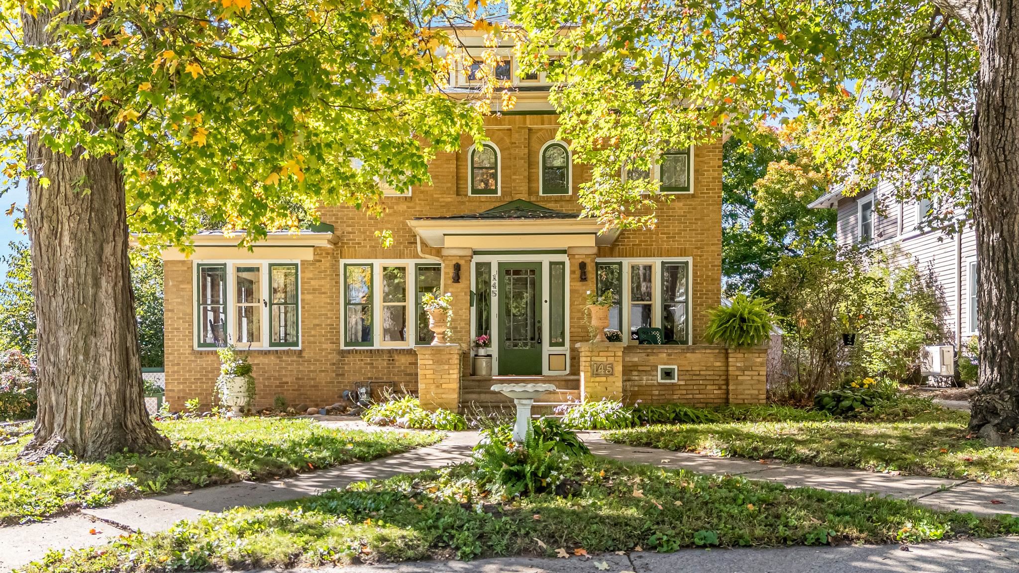 145 OAK Street property preview photograph