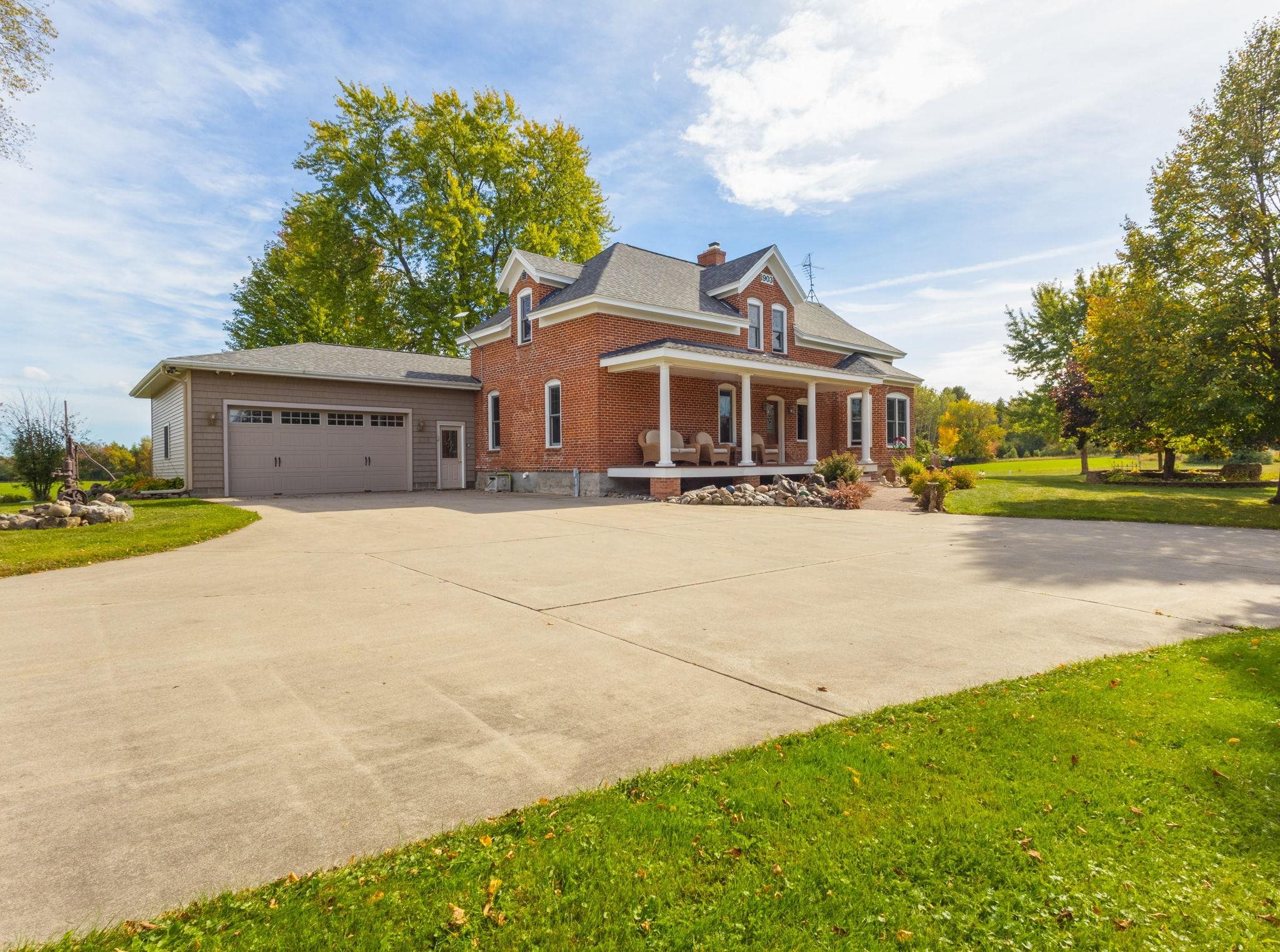 N6360 TWIN CREEK Road property preview photograph