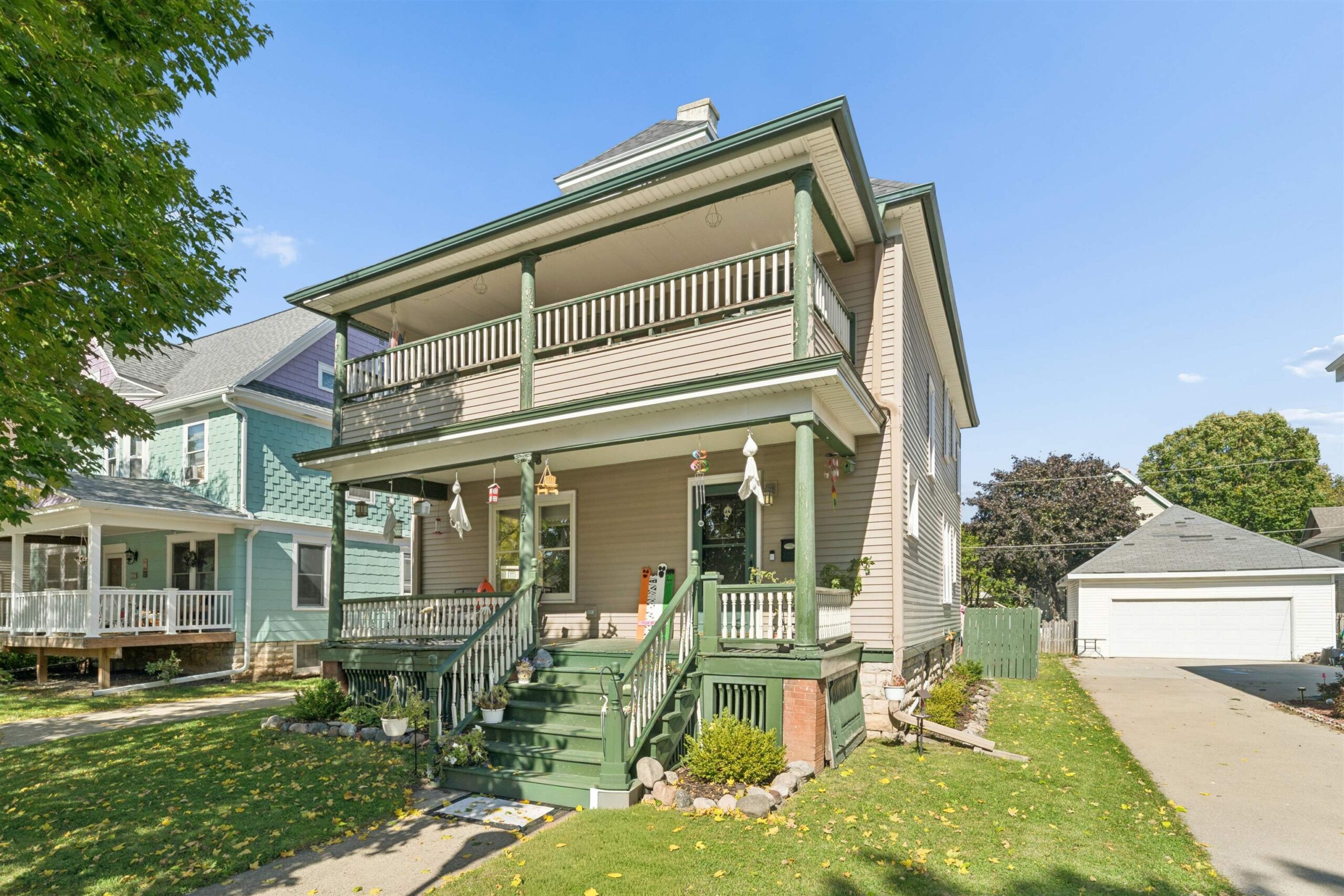 171 3RD Street property preview photograph