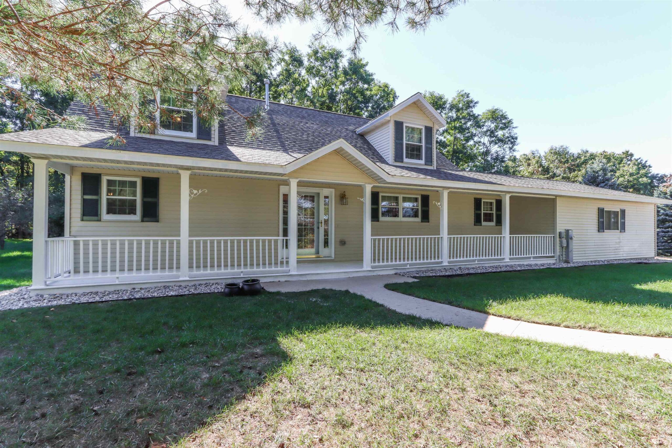 E3037 HIGH POINT Ridge property preview photograph