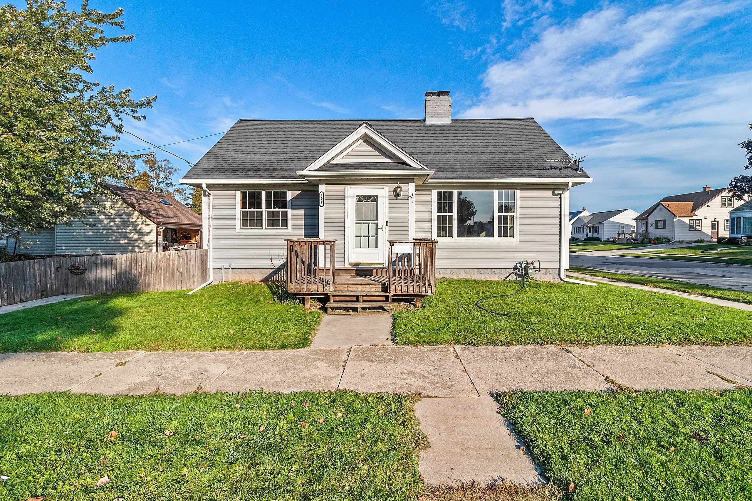 1821 S 18TH Street property preview photograph