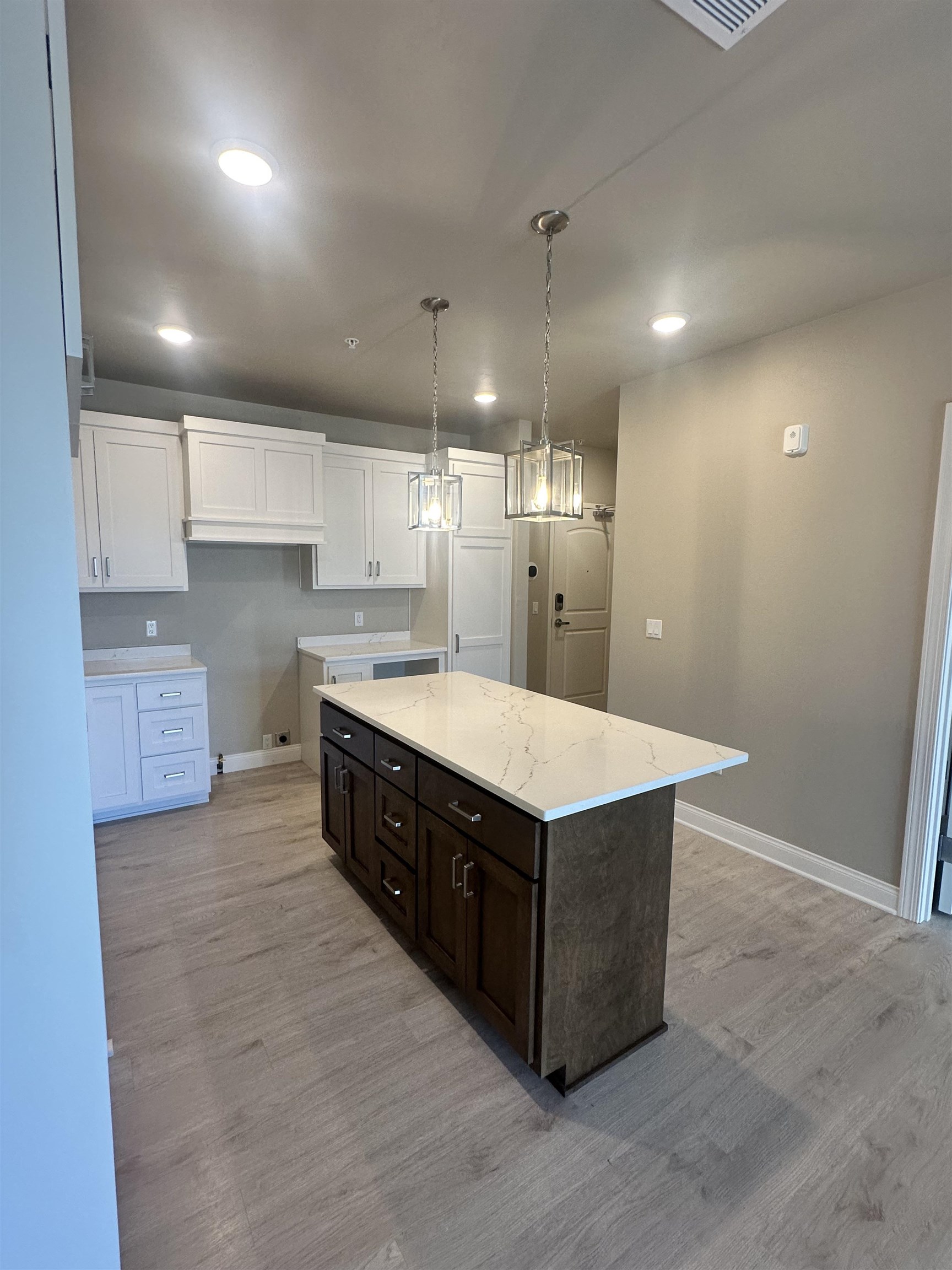 7784 STATE HIGHWAY 42 property preview photograph