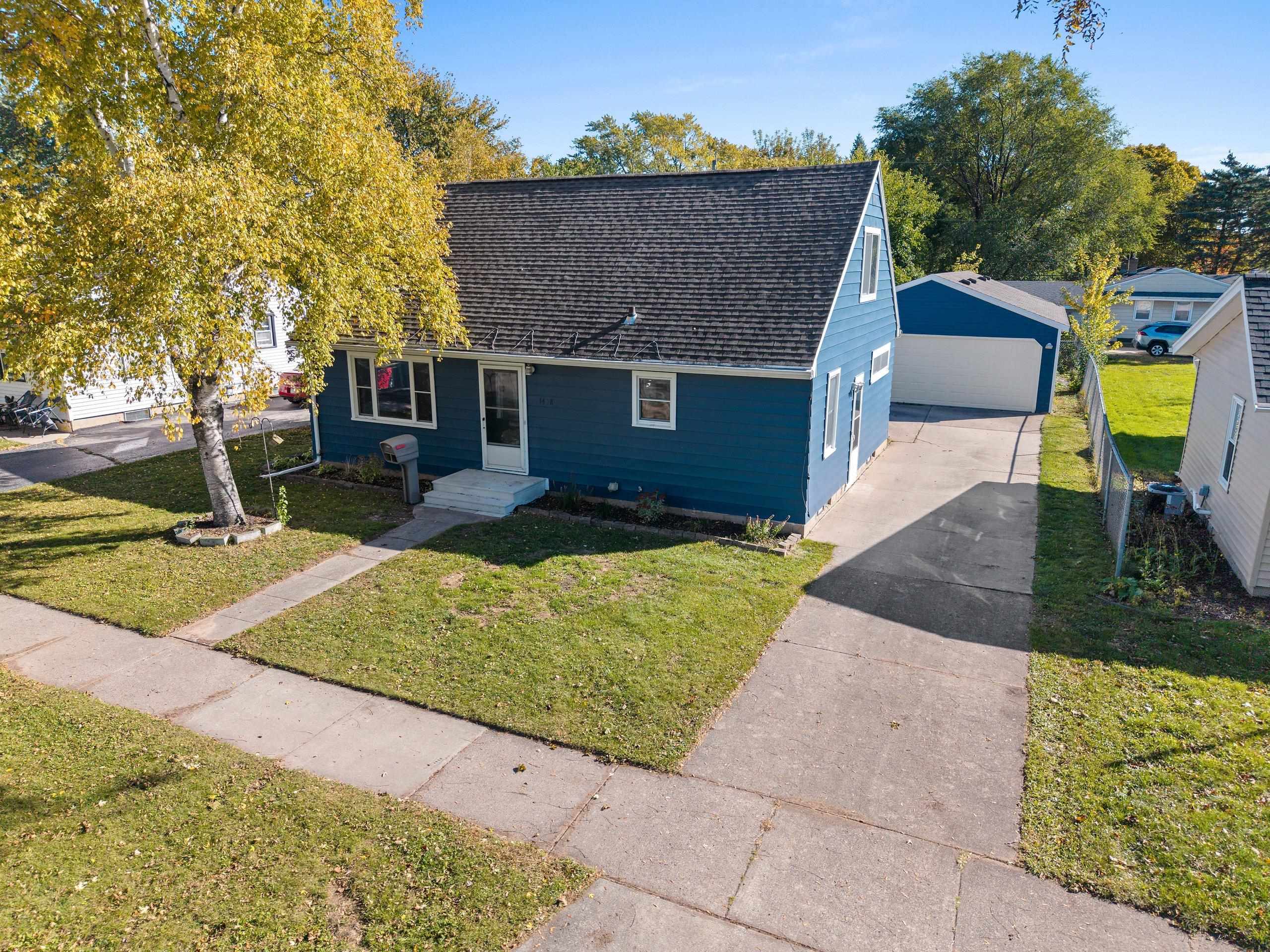 1408 N WAYNE Street property preview photograph