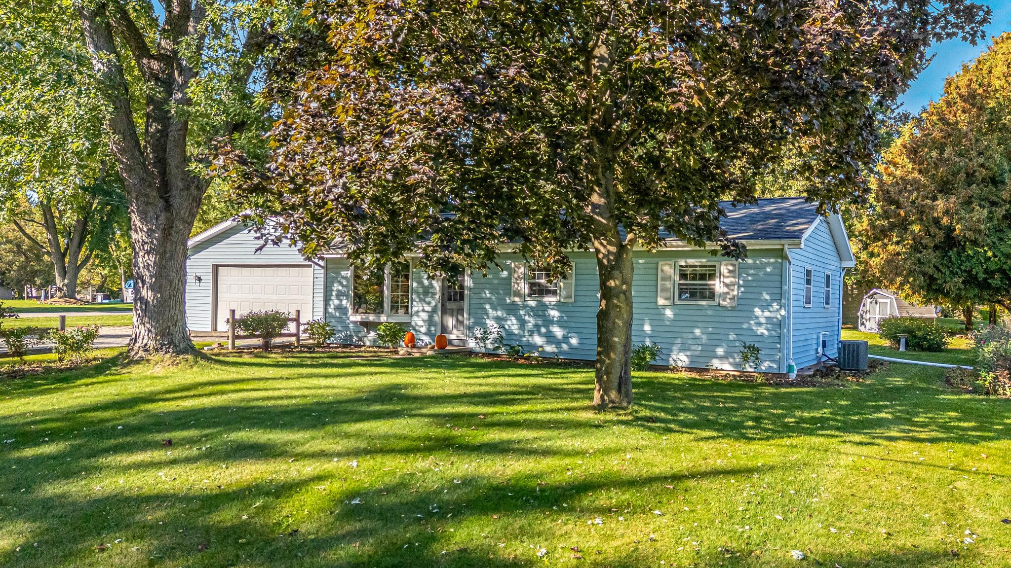 1335 CLAIRVILLE Road property preview photograph