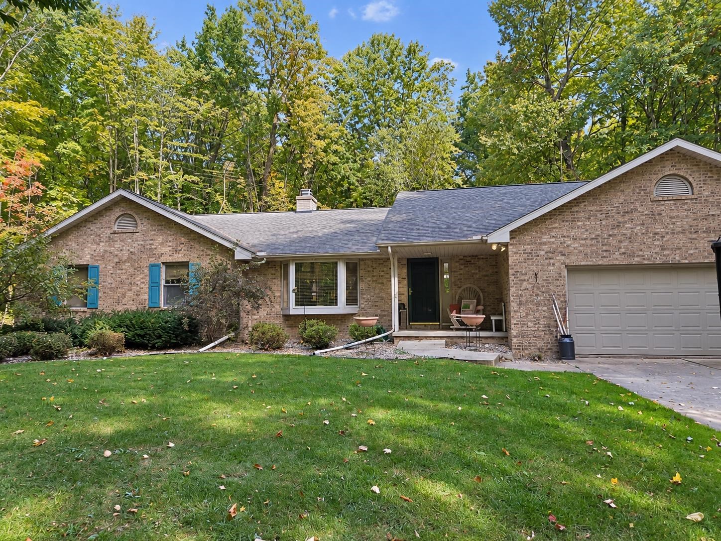 7910 TIMBERLINE Road property preview photograph