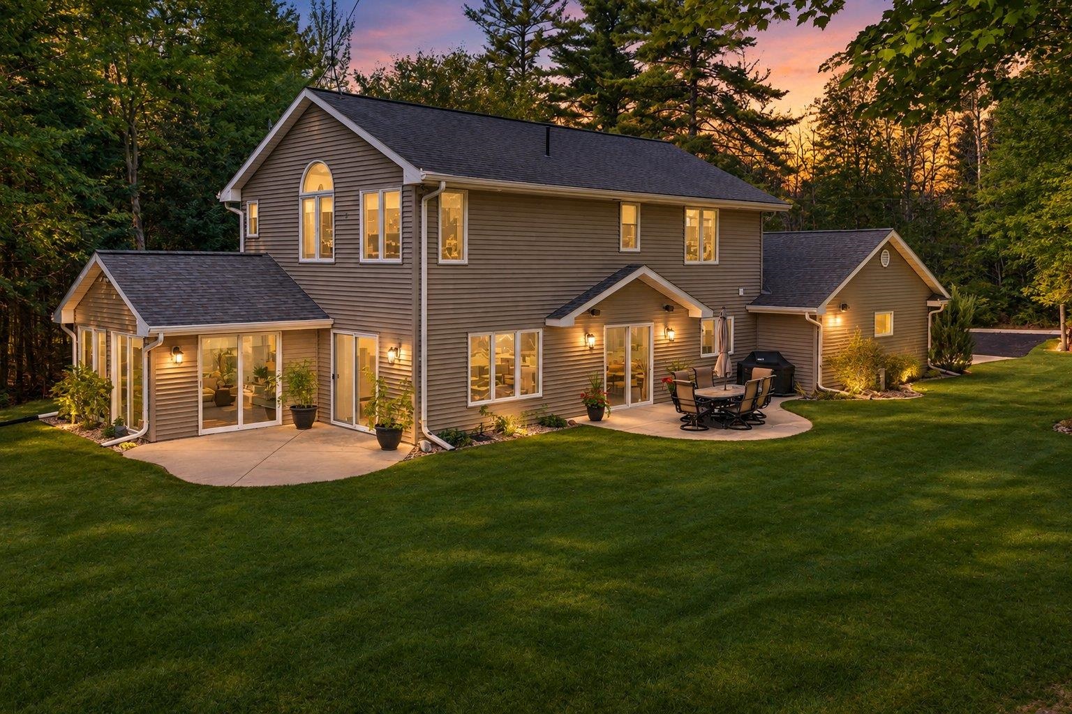 W6005 LAKE Road property preview photograph