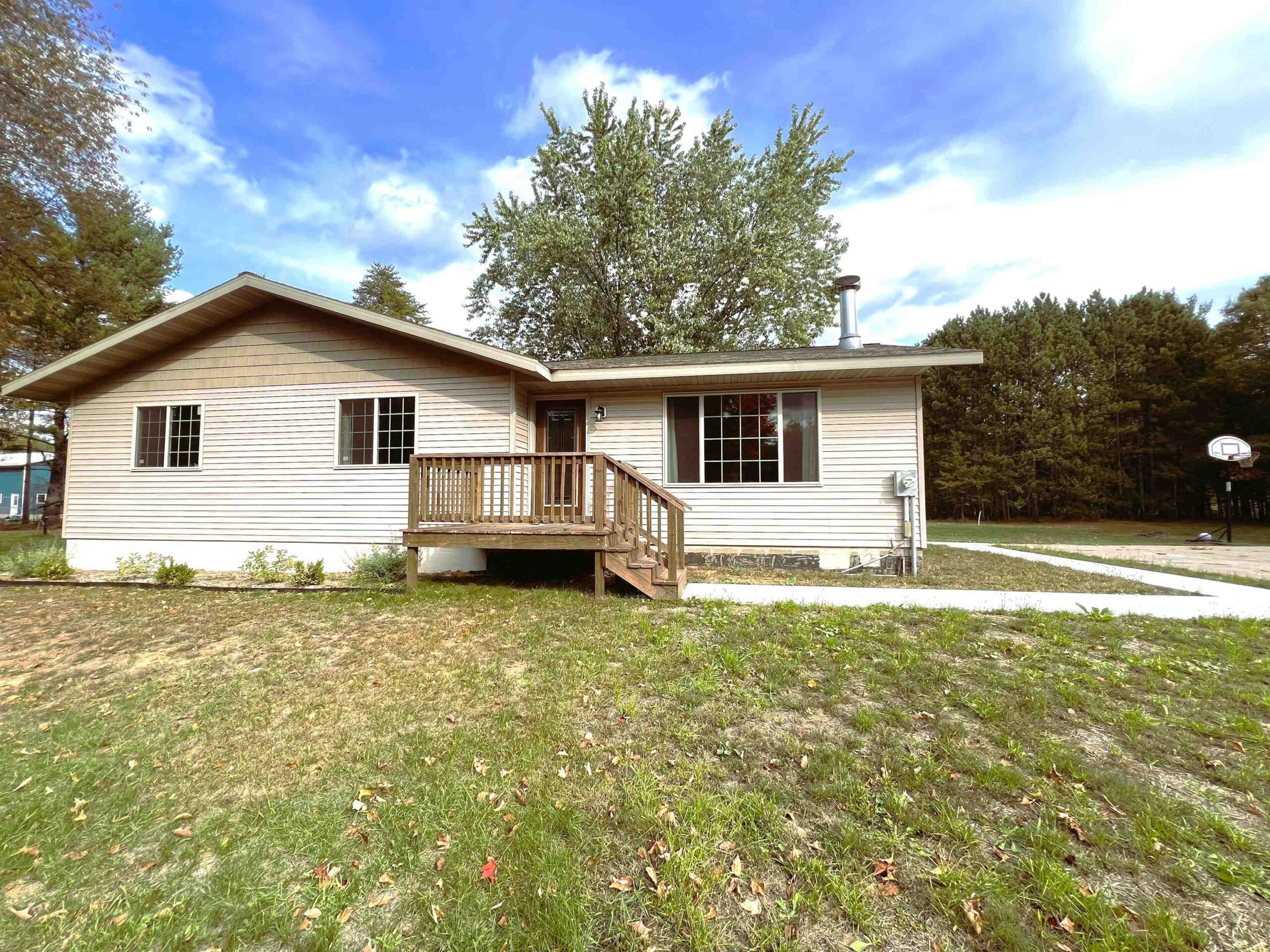 N2616 ROOSEVELT Road property preview photograph