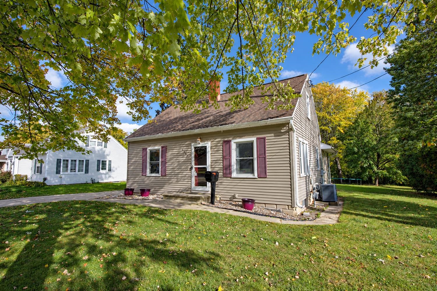 1155 S RIDGE Road property preview photograph