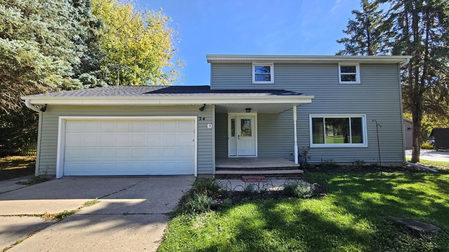 24 WEIMAR Court property preview photograph