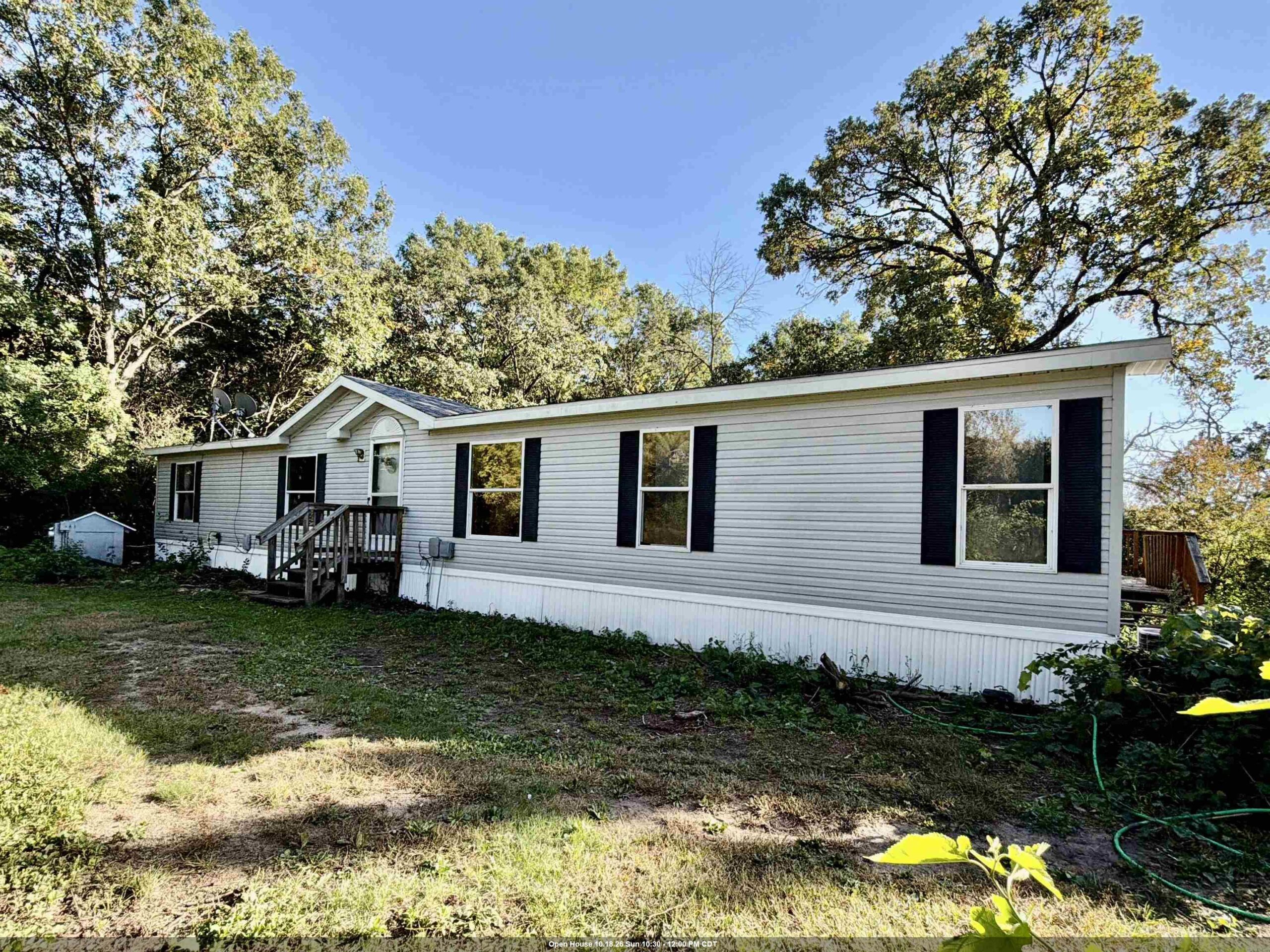 E1657 PINE Lane property preview photograph